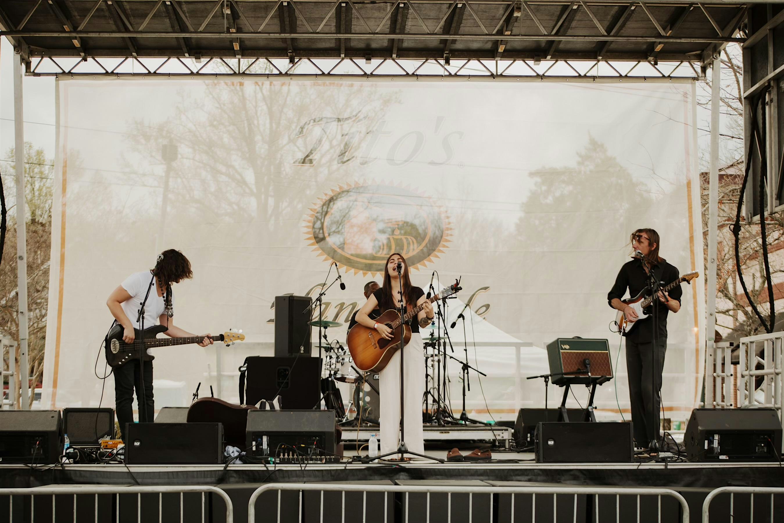 New Year’s Eve @ Stable View at 149 Stable Dr – Aiken, SC