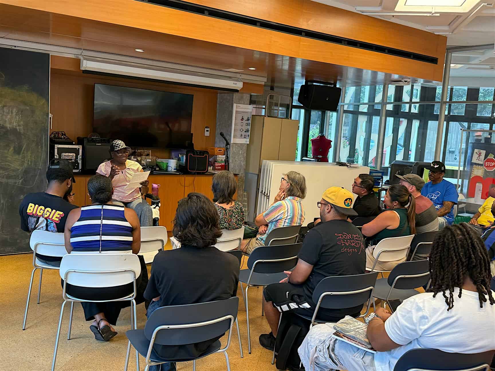 OPEN DOORS x Roosevelt Island Library Open Mic at 504 Main St – New York, NY