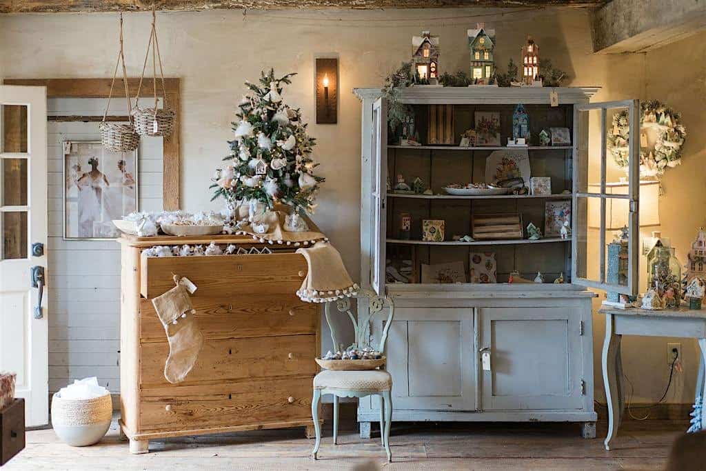 Holiday Barn Sale Preview Party – PM Session at Life’s Patina at Willowbrook Farm – Malvern, PA