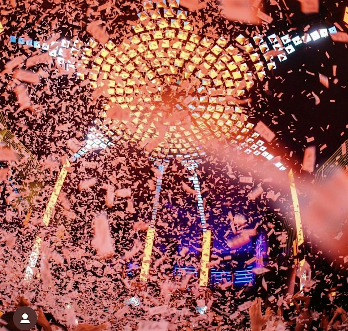 MIAMI BEACH BEST NIGHTCLUB PACKAGE + VIP PASS + FREE DRINKS at Ocean Drive – Miami Beach, FL