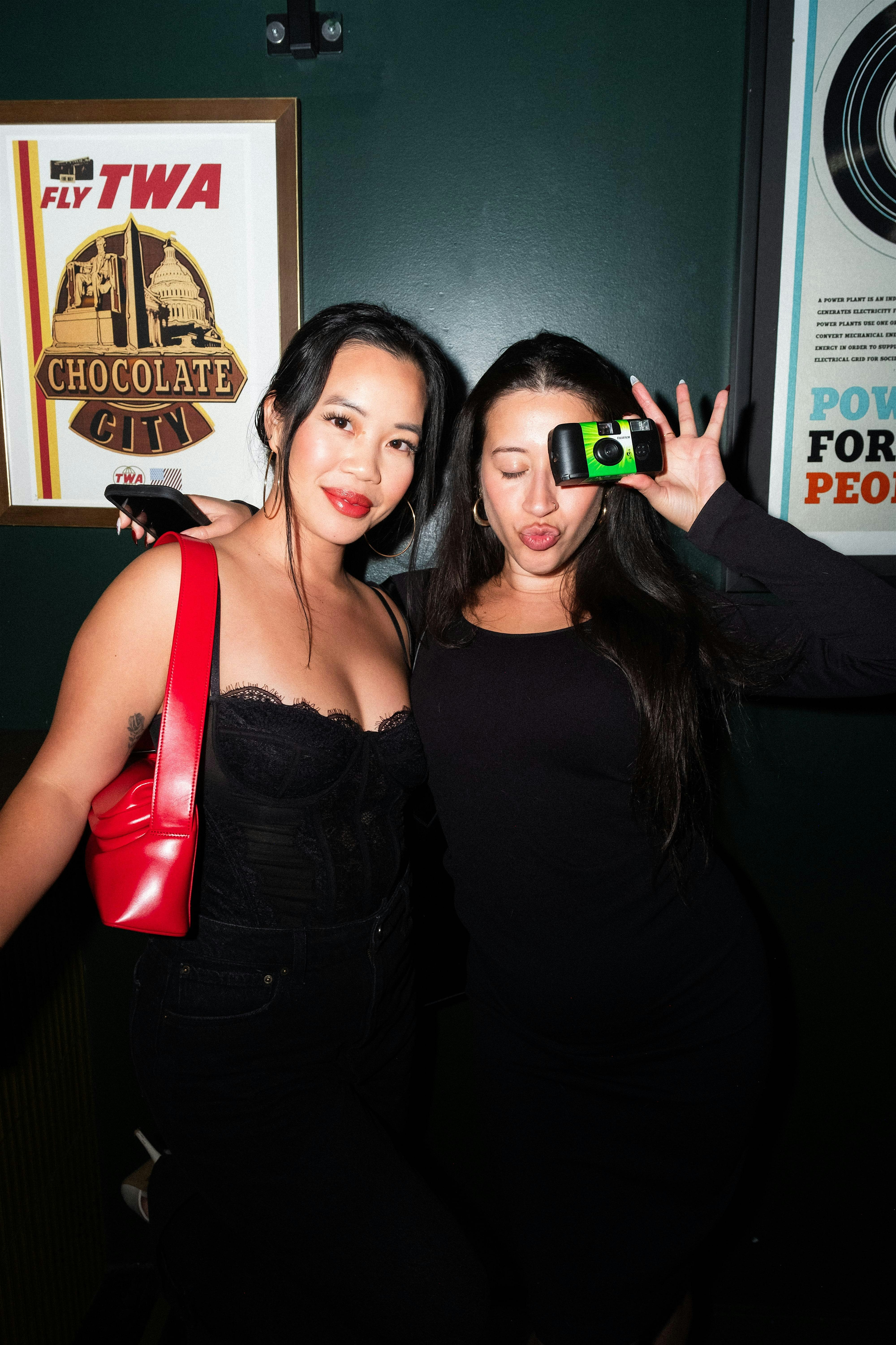 Pretty Girls Love RnB @ 12 Stories at 12 Stories – Washington, DC