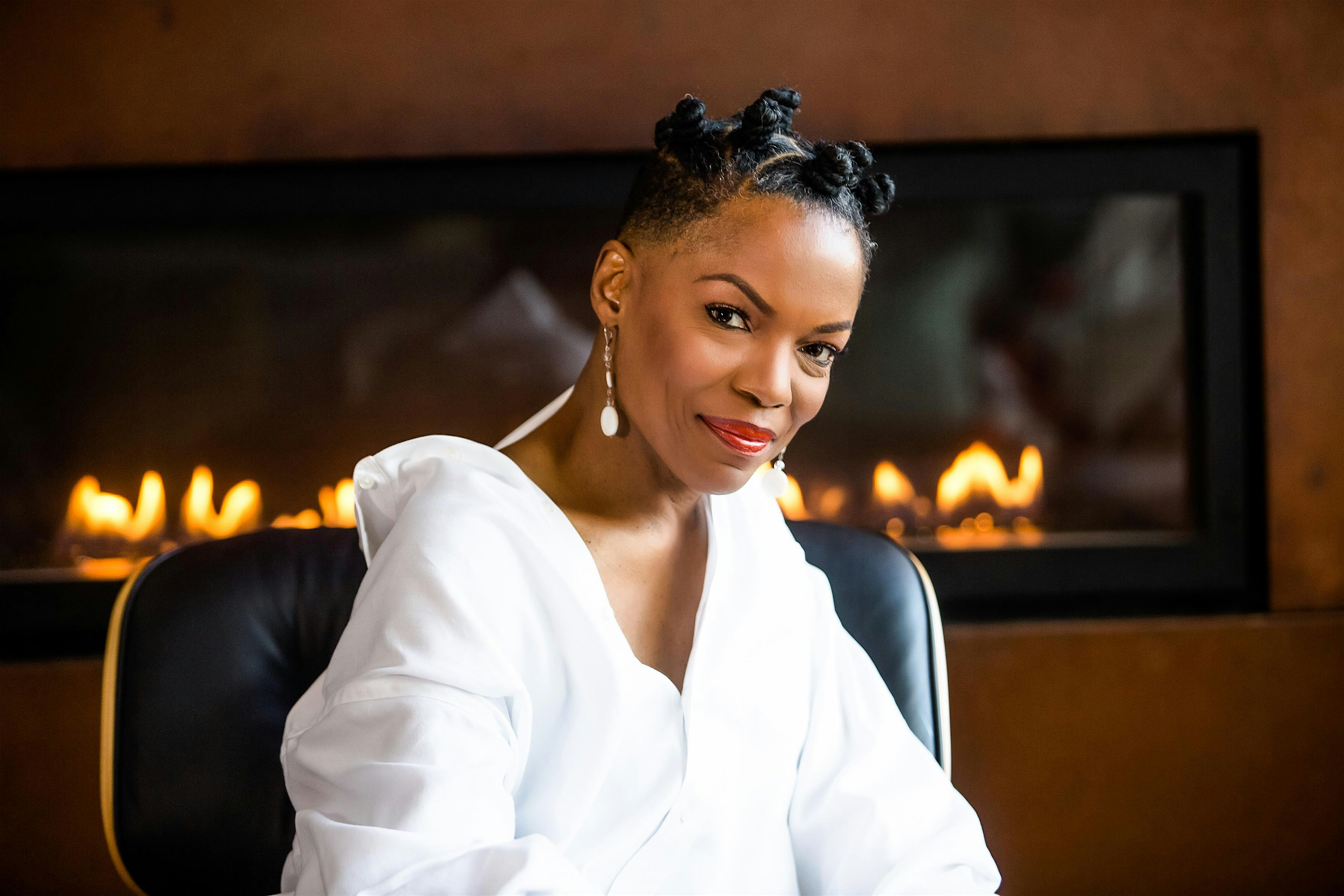 Nnenna Freelon/vocalist: Jazz at All Saints’ November 14 at All Saints’ Episcopal Church – Atlanta, GA