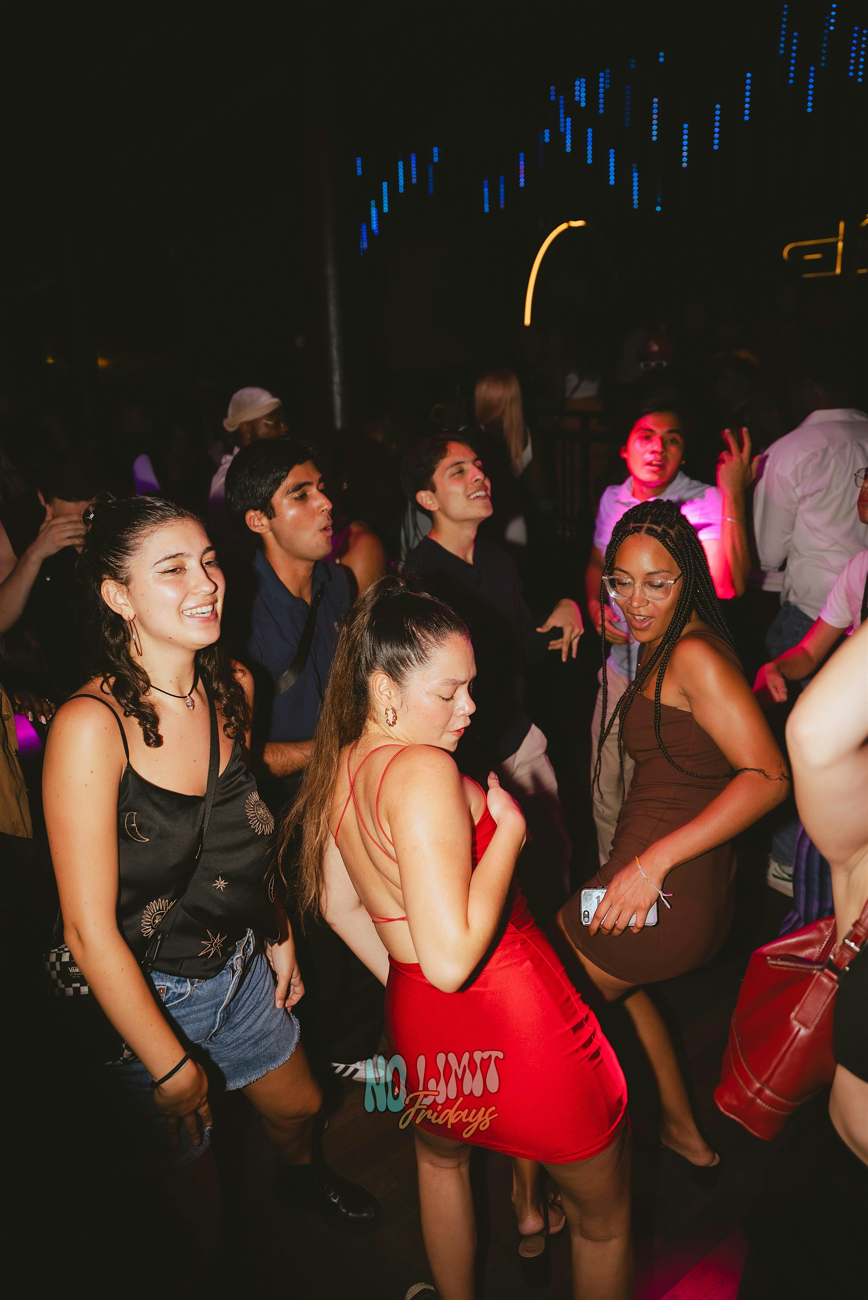 No Limit Fridays- Afrobeats x RnB x Hip Hop at 322 N 1st Ave – Minneapolis, MN