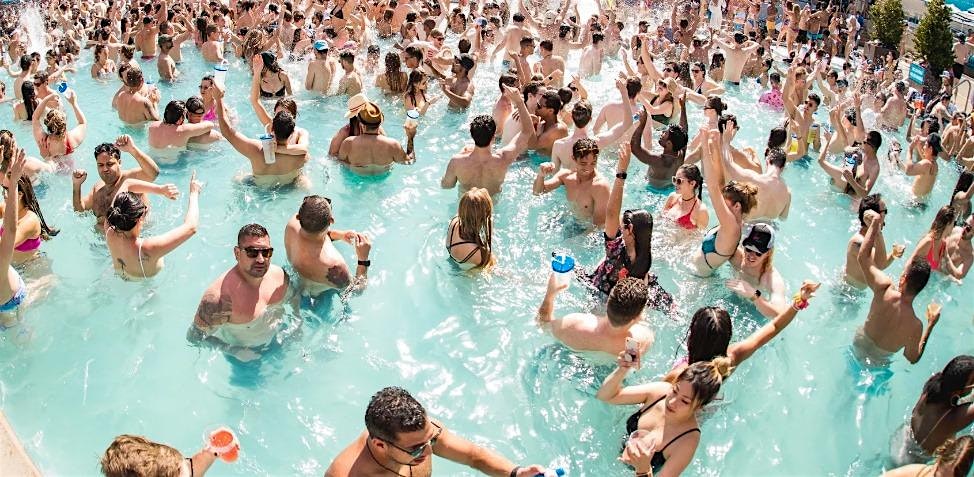 LIVE Music – Pool Party Miami at Live Music Live Music- Moxy South Beach – Miami Beach, FL