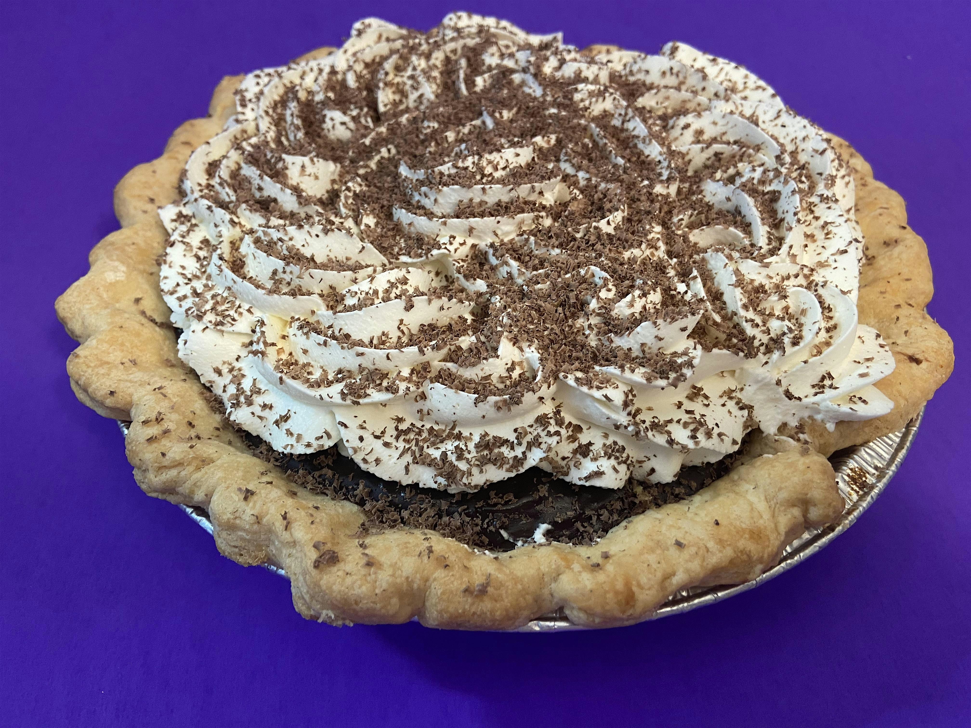 Annie’s Signature Sweets -Chocolate Cream Pie Baking Class at Annie’s Signature Sweets – Berea, OH