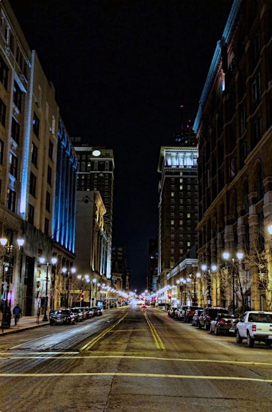 Amazing Scavenger Hunt! – Saucy St Louis Bar Crawl at 1212 Washington Ave – St. Louis, MO