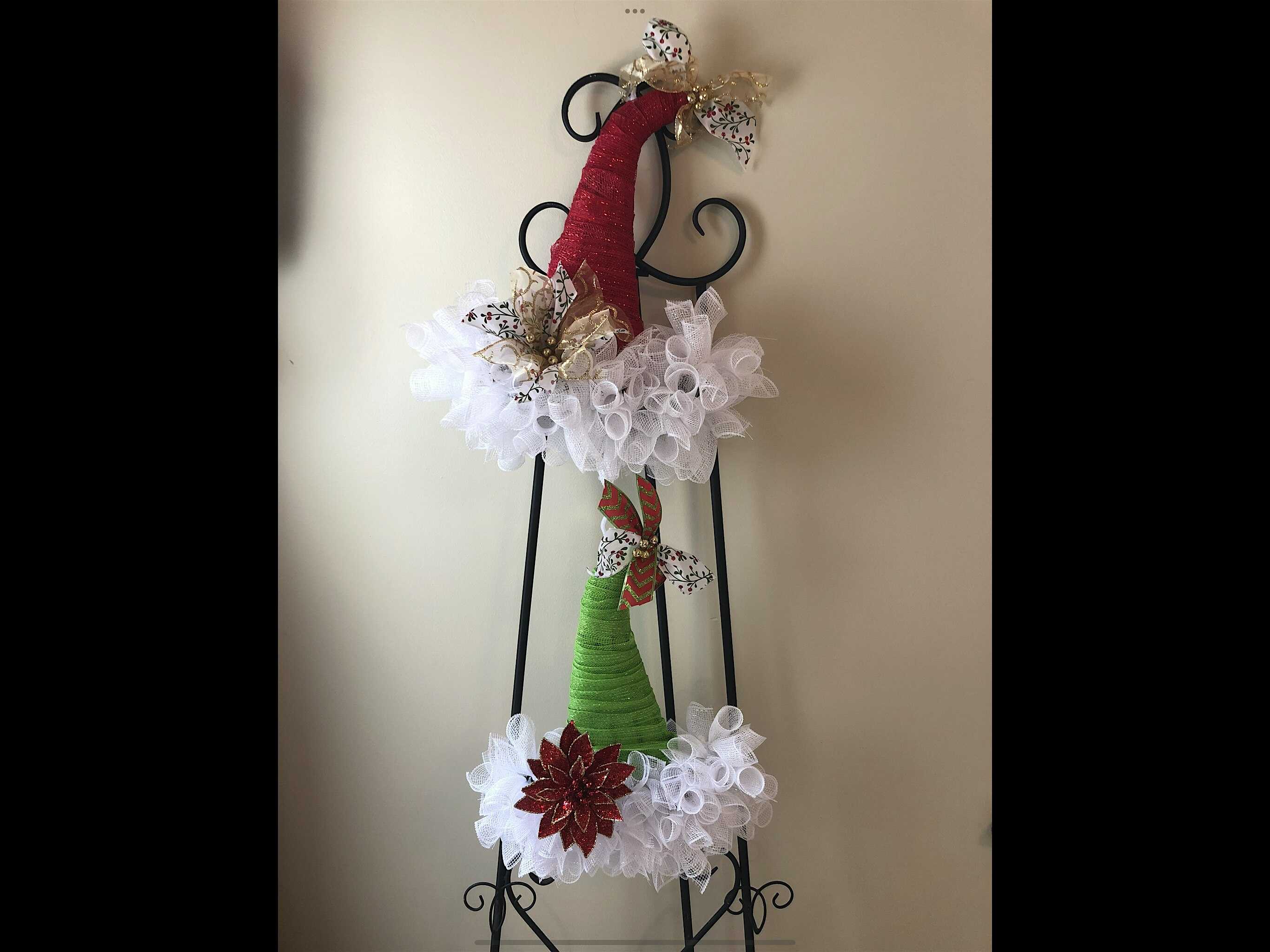 Holiday Santa Hat Event at R-Bar and Grill – Saint John, IN