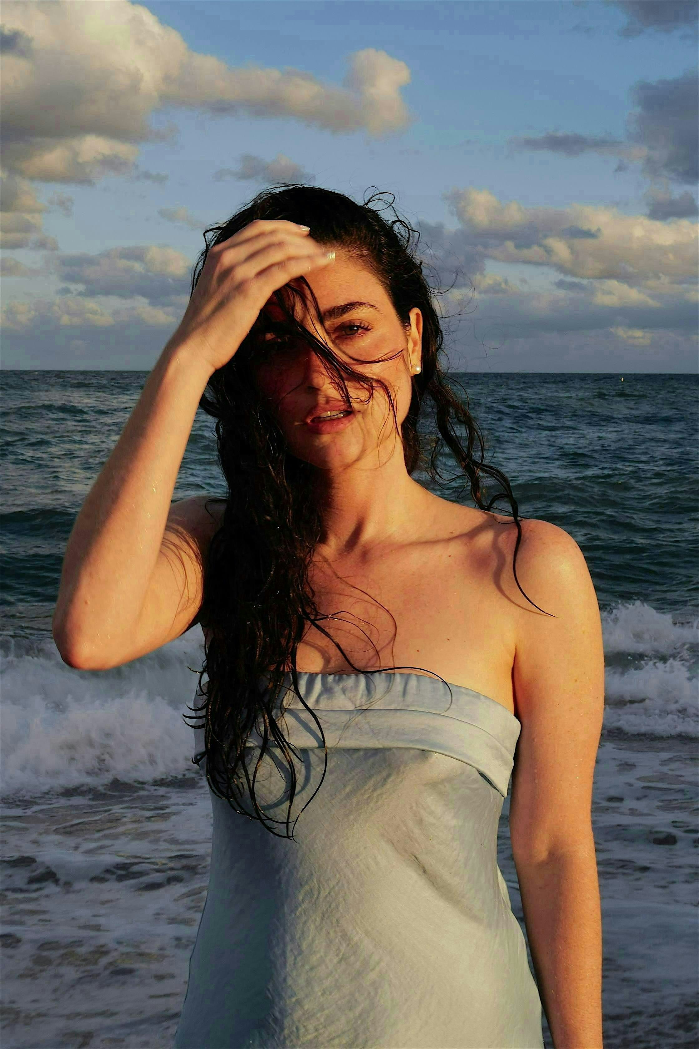 AZUL INFINITO (poetry showcase) at Cosford Cinema – Coral Gables, FL