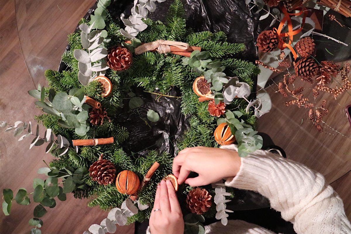 Wreaths & Brews at Elicit Brewery at Elicit Brewing Co – Danbury – Danbury, CT