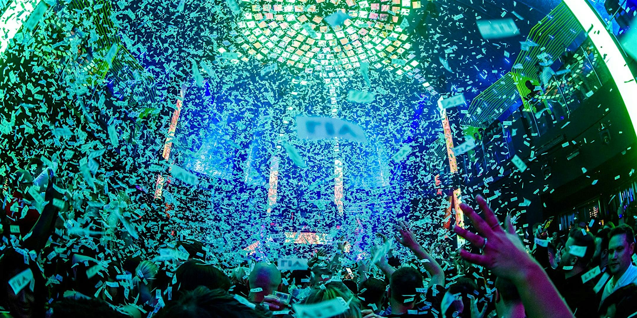 SOUTH BEACH CELEBRITY NIGHT-CLUBS PACKAGE + FREE DRINKS at Ocean Drive – Miami Beach, FL