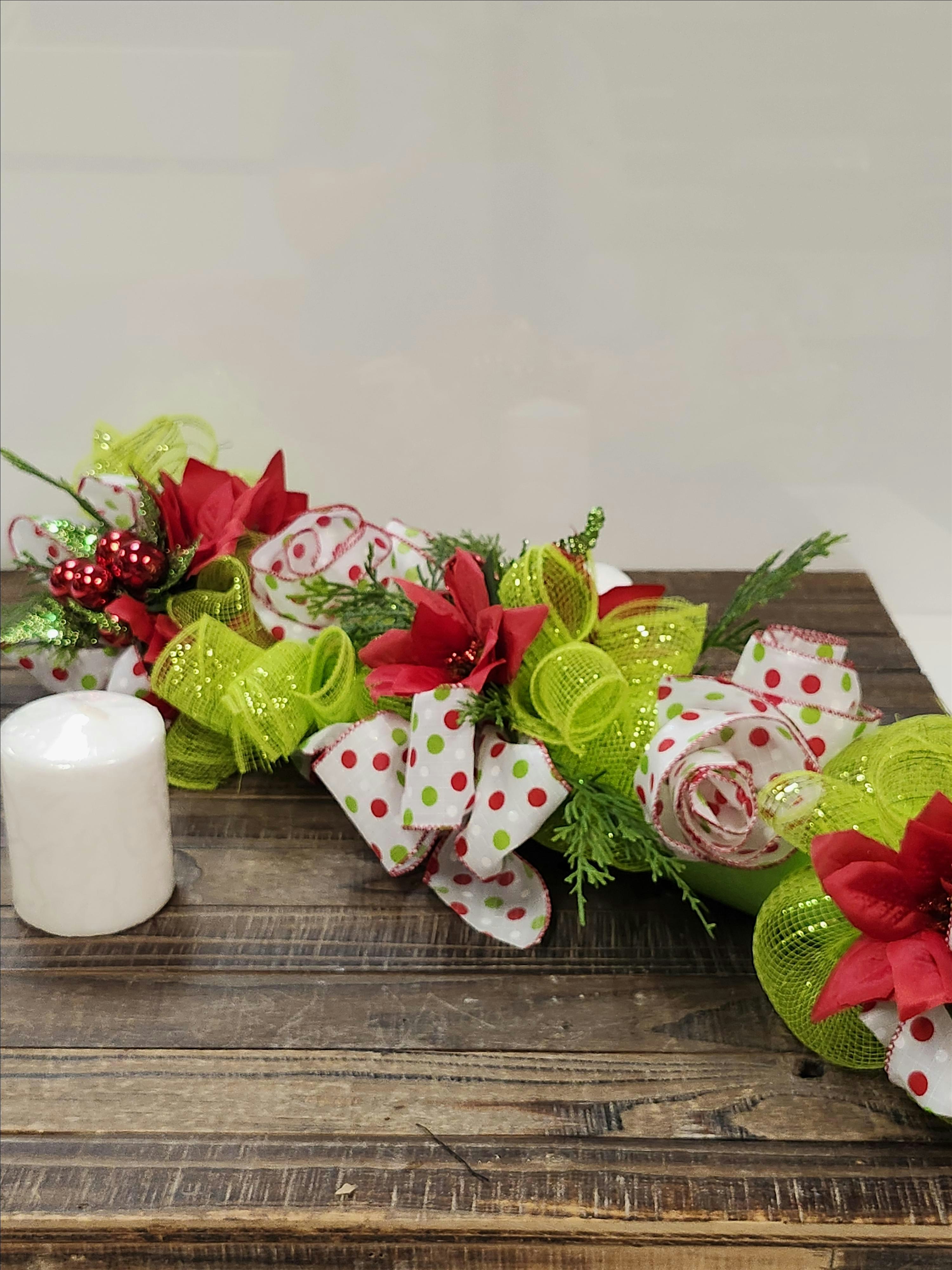 Ribbon Swag – Hilo at HouseMart Ben Franklin Crafts – Hilo, HI