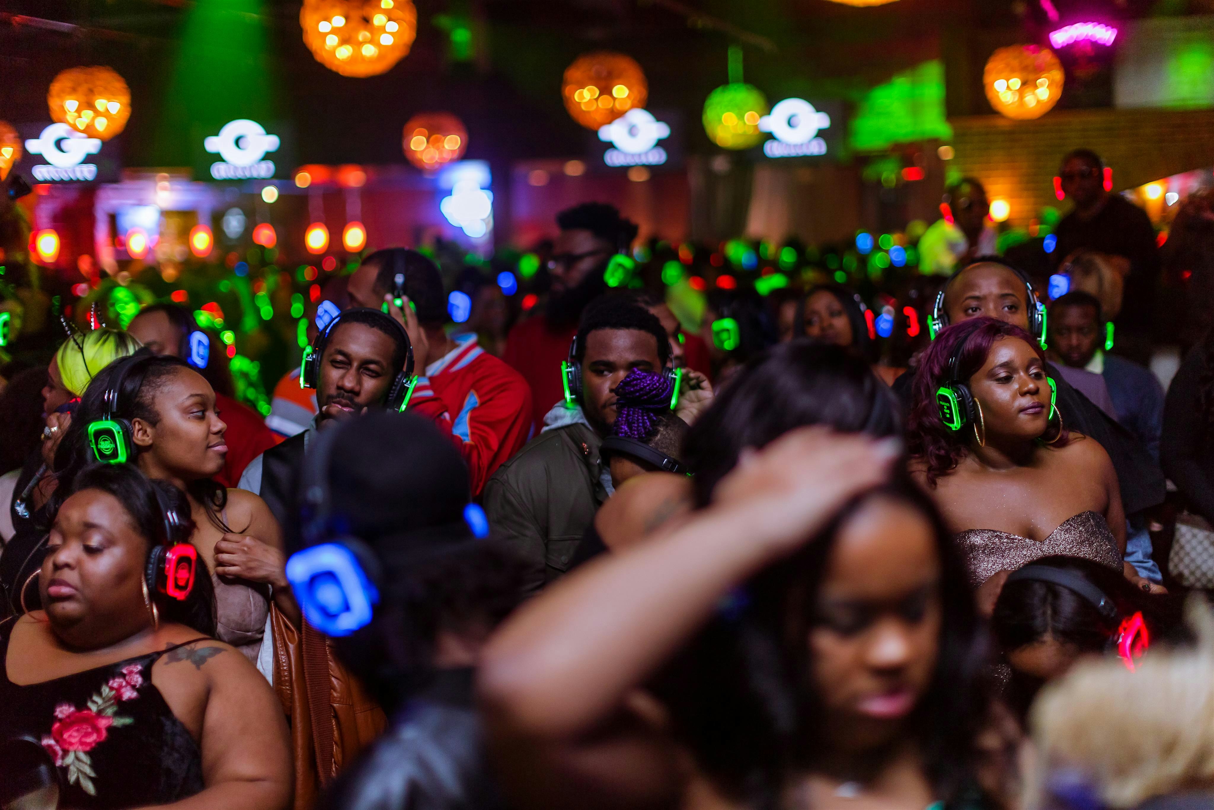 DALLAS VS EVERYBODY OFFICIAL SILENT PARTY at 3355 E Trinity Mls Rd – Dallas, TX