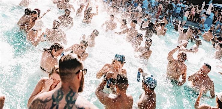 Techno Music @ Moxy Day Party at Techno Music @ Moxy Day Party – Miami Beach, FL