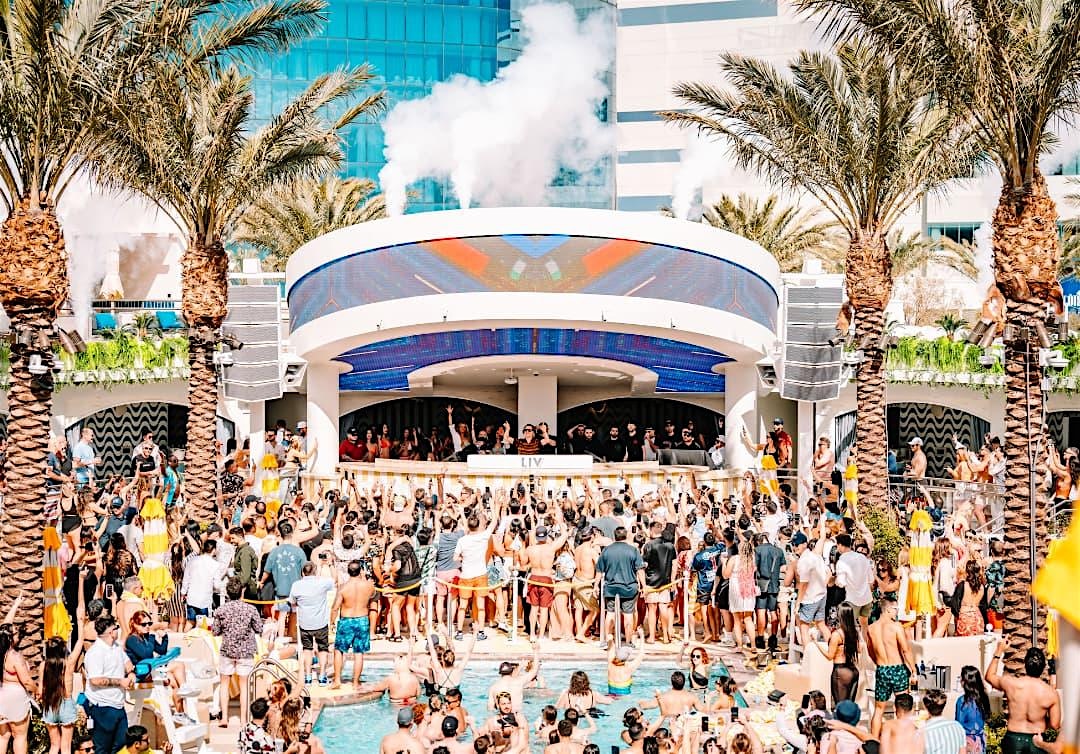 LIV Nightclub – Free Guestlist at Fontainebleau Las Vegas – Las Vegas, NV