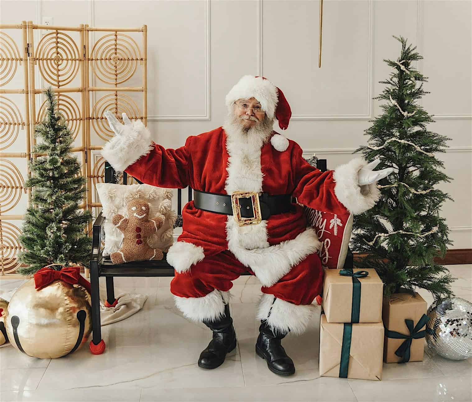 Santa Claus is Coming to S&S! at State & Society – Geneva, IL