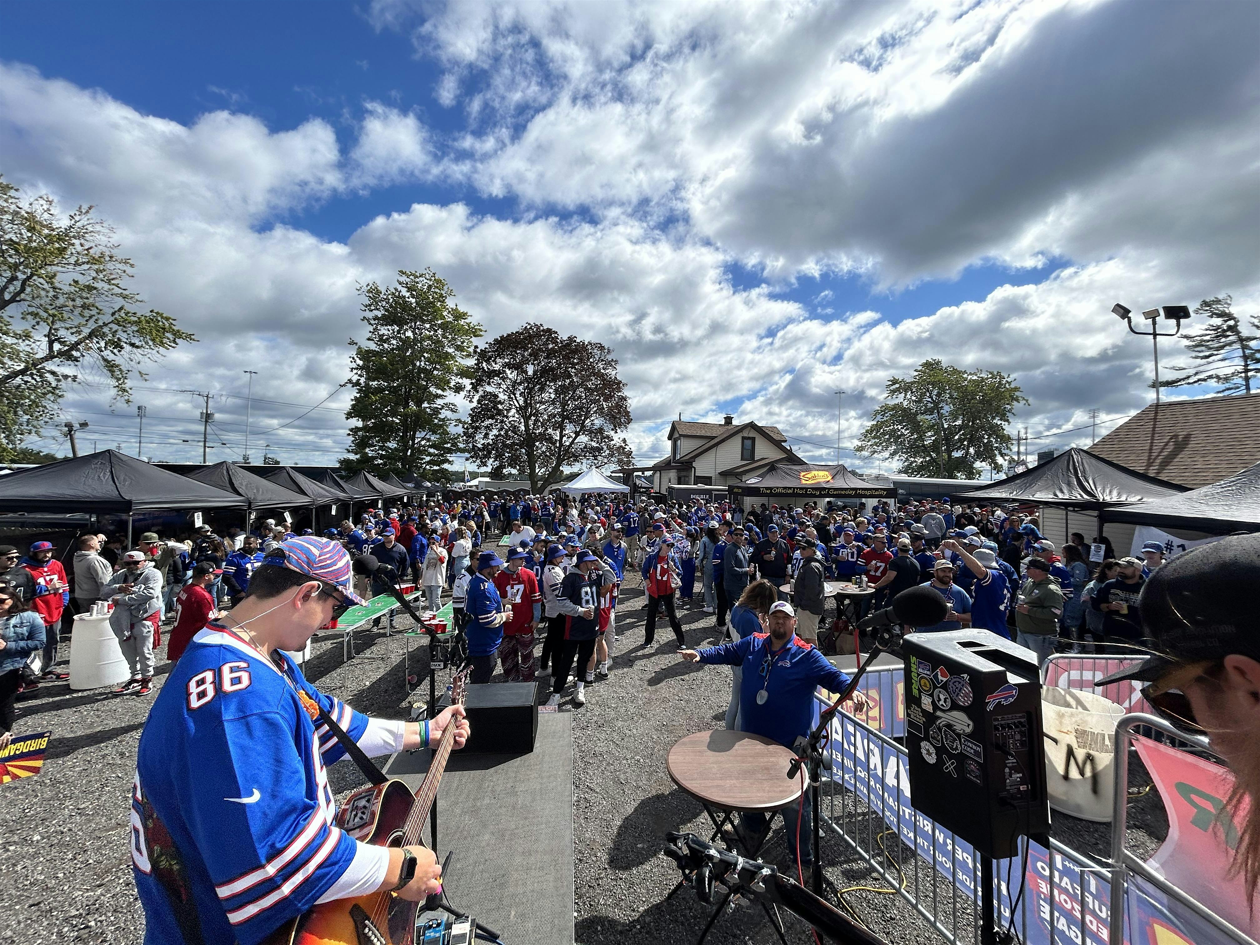 Gameday Buffalo Red Zone Tailgate – vs. Cincinnati at Gameday Hospitality Buffalo Lot – Orchard Park, NY