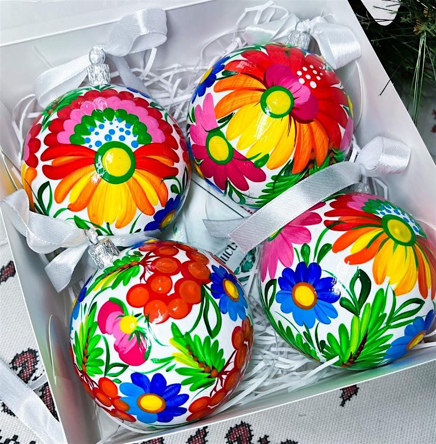 Holiday Hues! Merry Makers at Koenig Field – Pittsburgh, PA