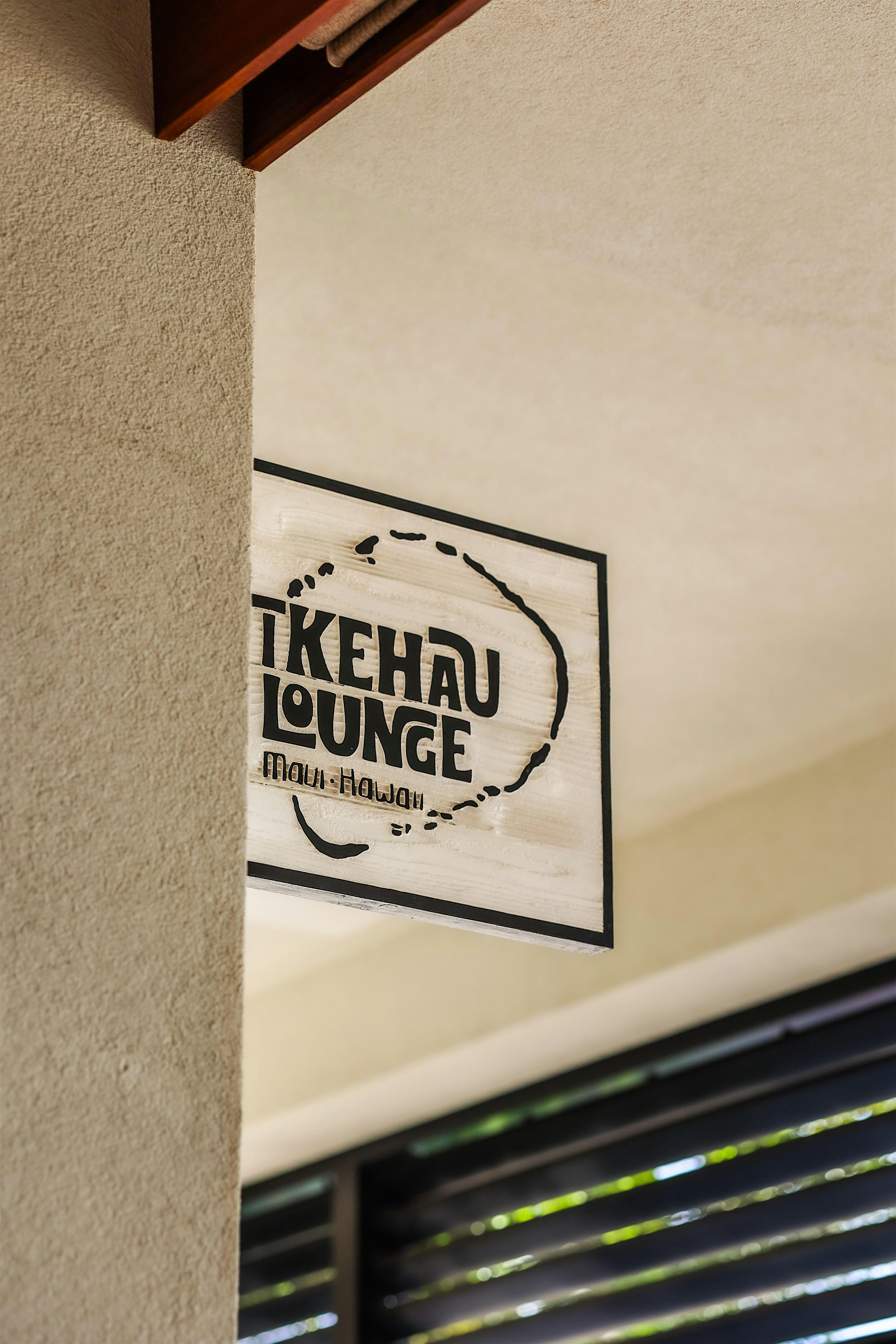 Singles Mixer at Tikehau Lounge – Kihei, HI