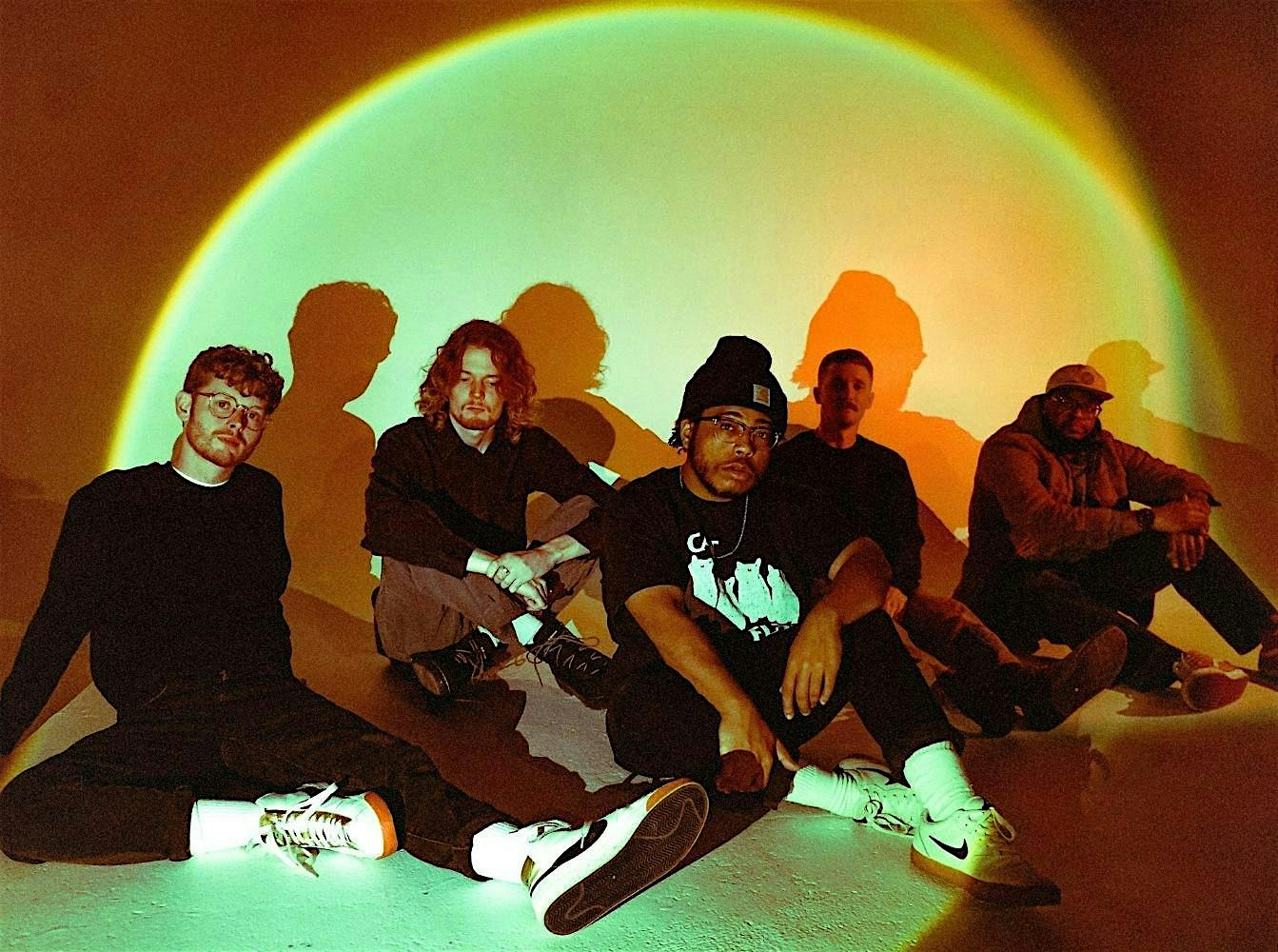 WILLIS – Real Vacation Tour – Jacksonville, FL – VIP Package at Wooly’s – Des Moines, IA