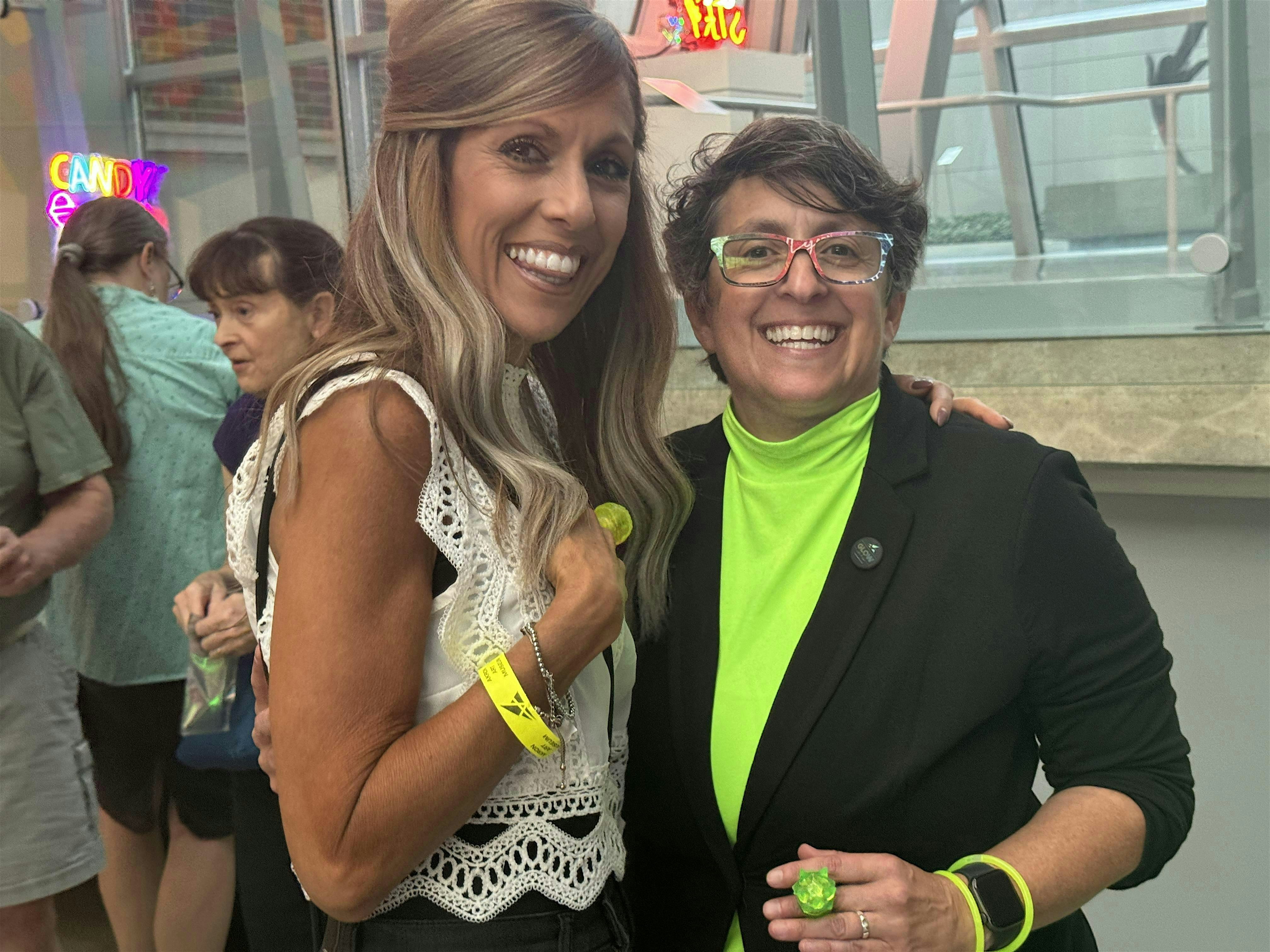 Free Akron Art Museum Member Holiday Party at Akron Art Museum – Akron, OH