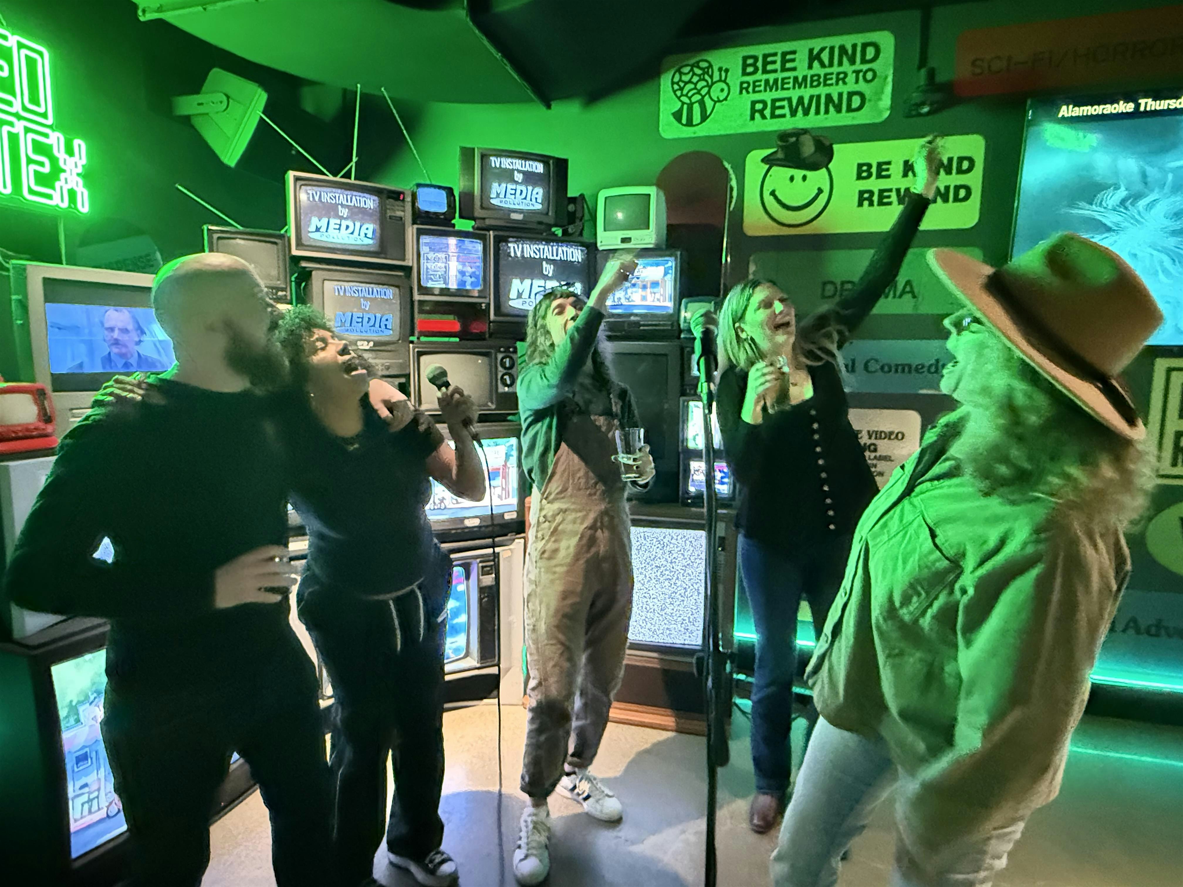 Karaoke with jpar at Alamo Drafthouse Cinema Wrigleyville – Chicago, IL