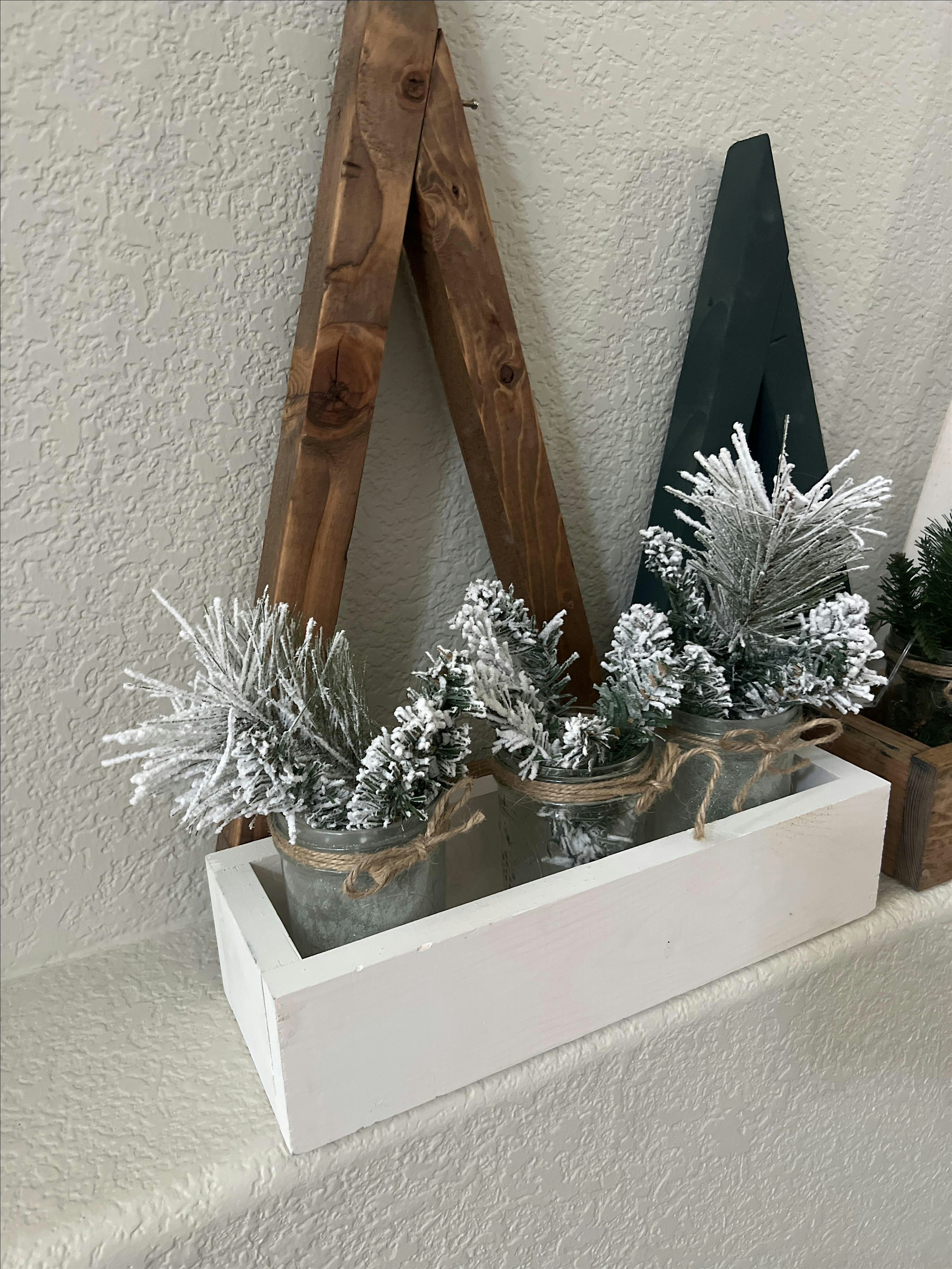 Holiday Centerpiece Craft Party at Red Rocks Beer Garden at Red Rocks Beer Garden – Morrison, CO