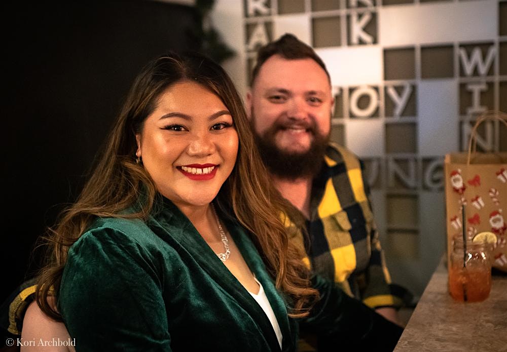 Holiday Cheers with Résonance at Nosh Restaurant and Wine Lounge – Omaha, NE