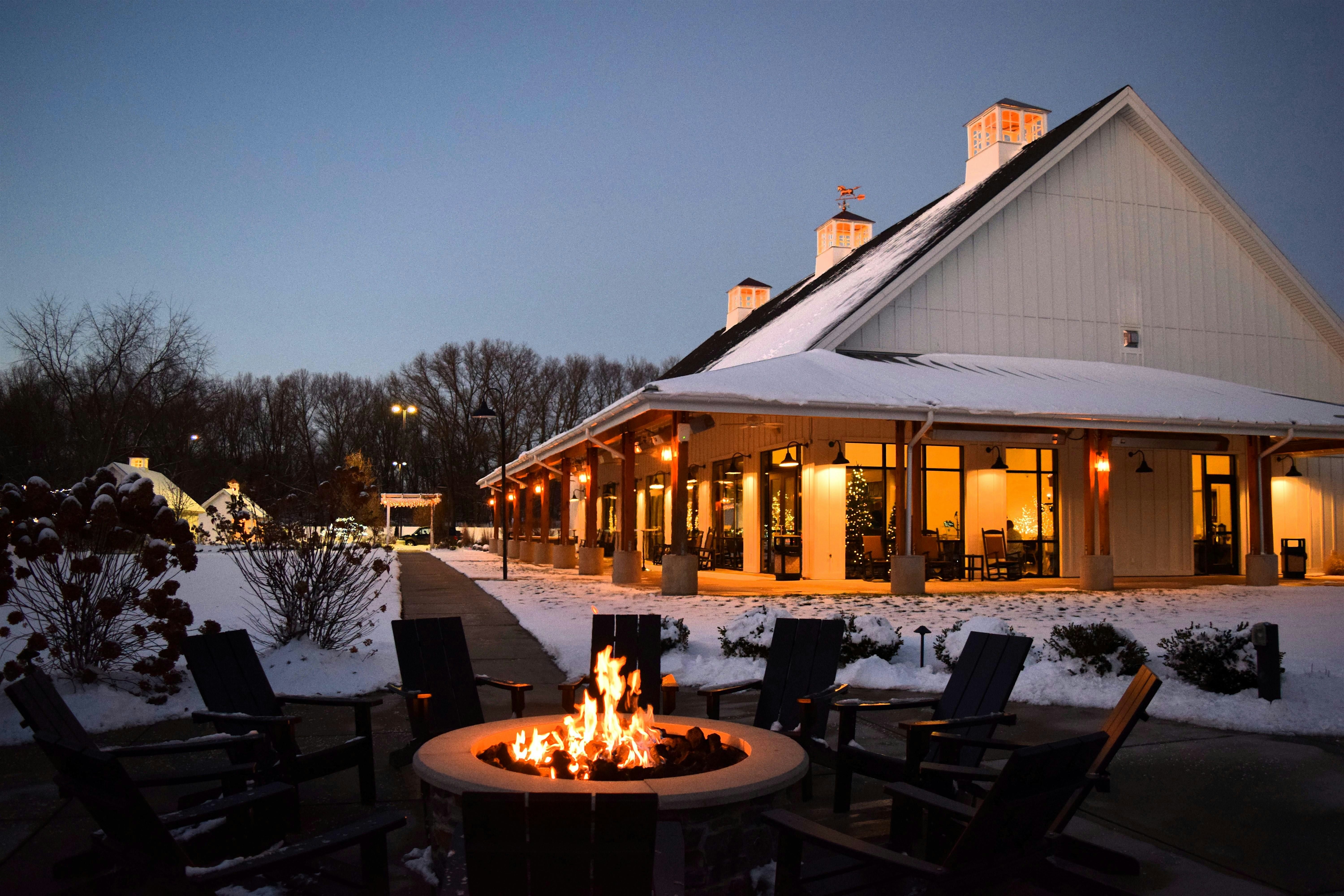 Murder Mystery Holiday Party at Bay Pointe Woods – Shelbyville, MI