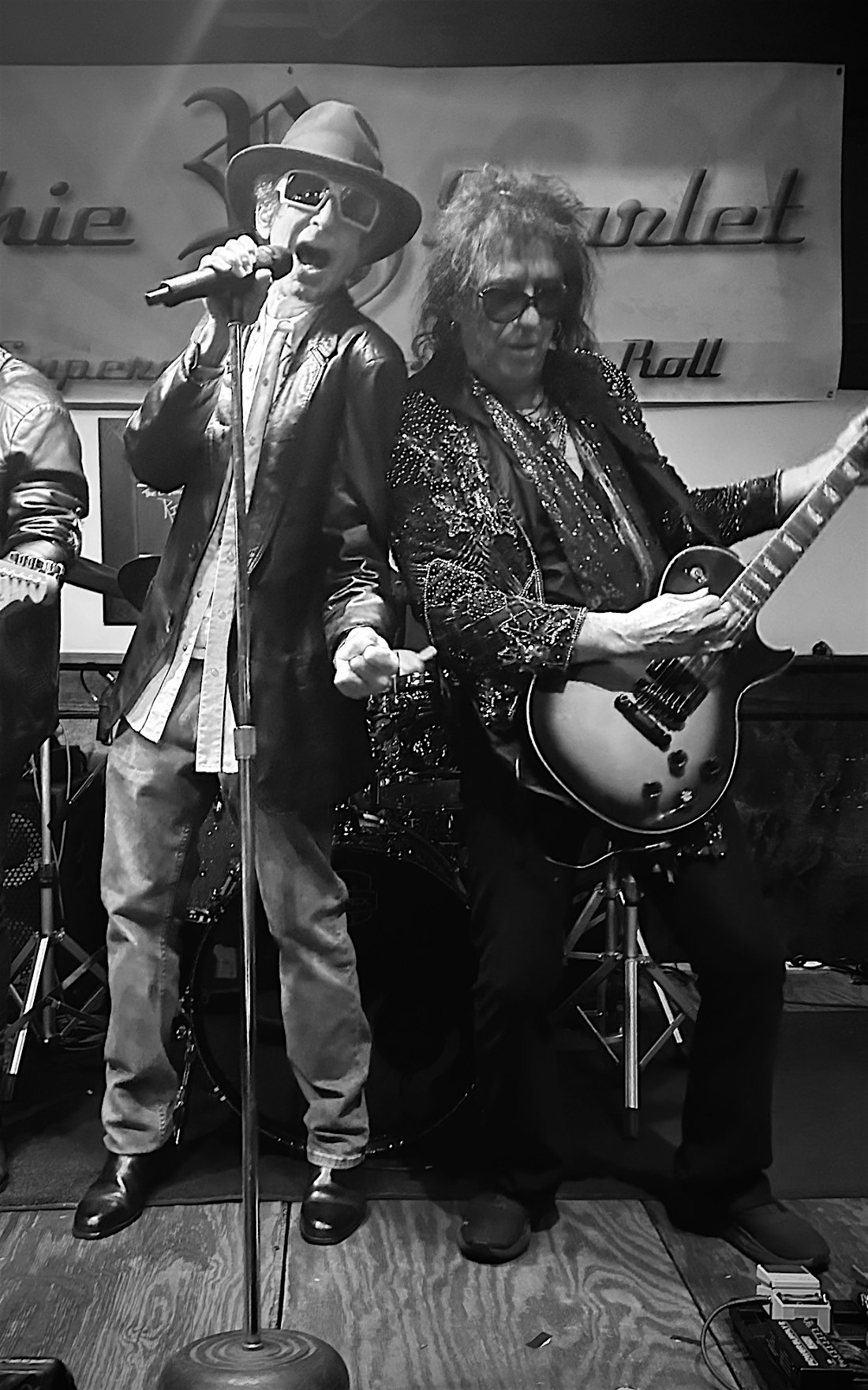 Richie Scarlet’s: HiFi Rock & Roll Night at Aquila’s Nest Vineyards – Newtown, CT