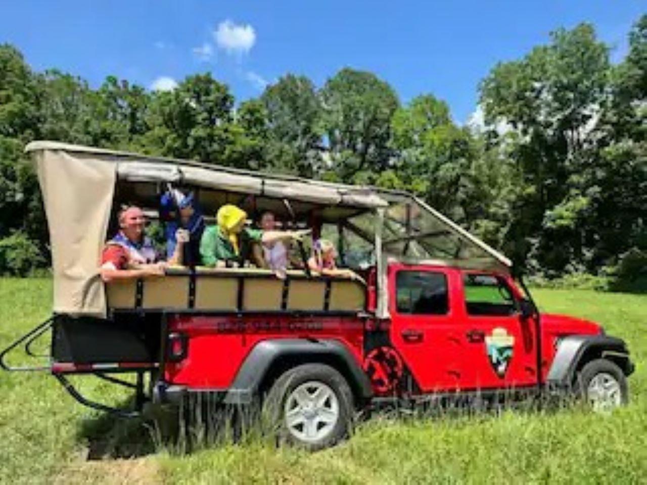 2.5-3 HR Guided Safari Jeep Mile-High Adventure – Great Smoky Mountains National Park, Tennessee