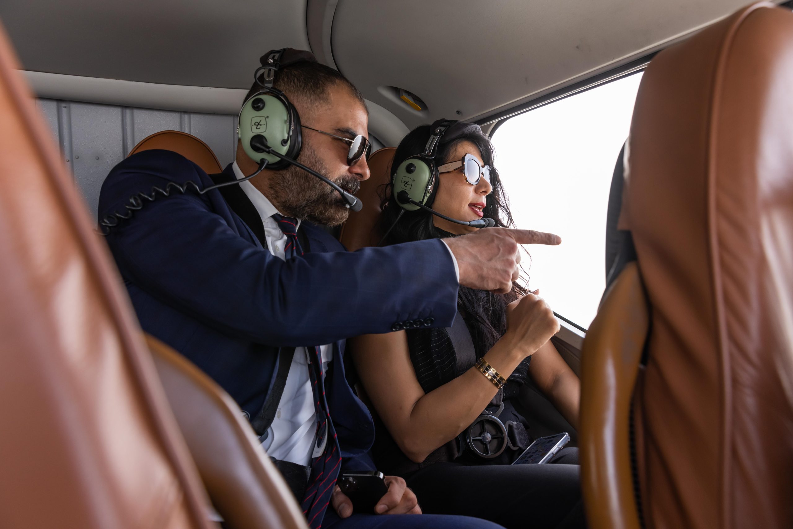 Abu Dhabi: 30min Exclusive Helicopter Tour – Abu Dhabi, United Arab Emirates