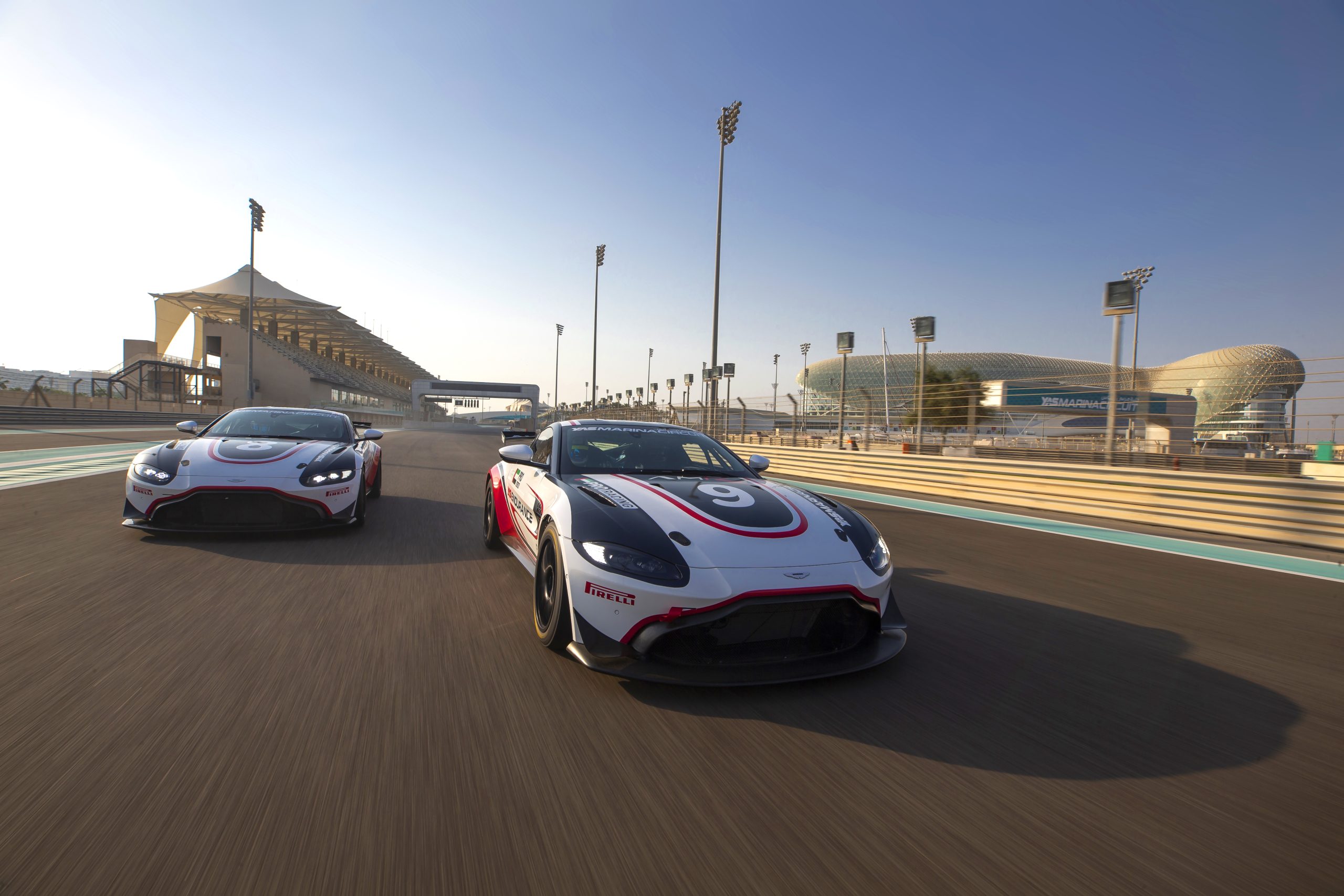 Abu Dhabi: Aston Martin GT4 Driving or Passenger Experience – Abu Dhabi, United Arab Emirates