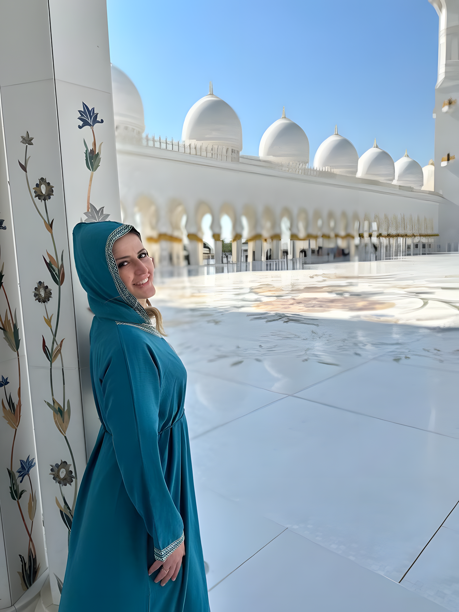 Abu Dhabi Tour Full Day – Grand Mosuqe, Louvre Museum & More – Dubai, United Arab Emirates