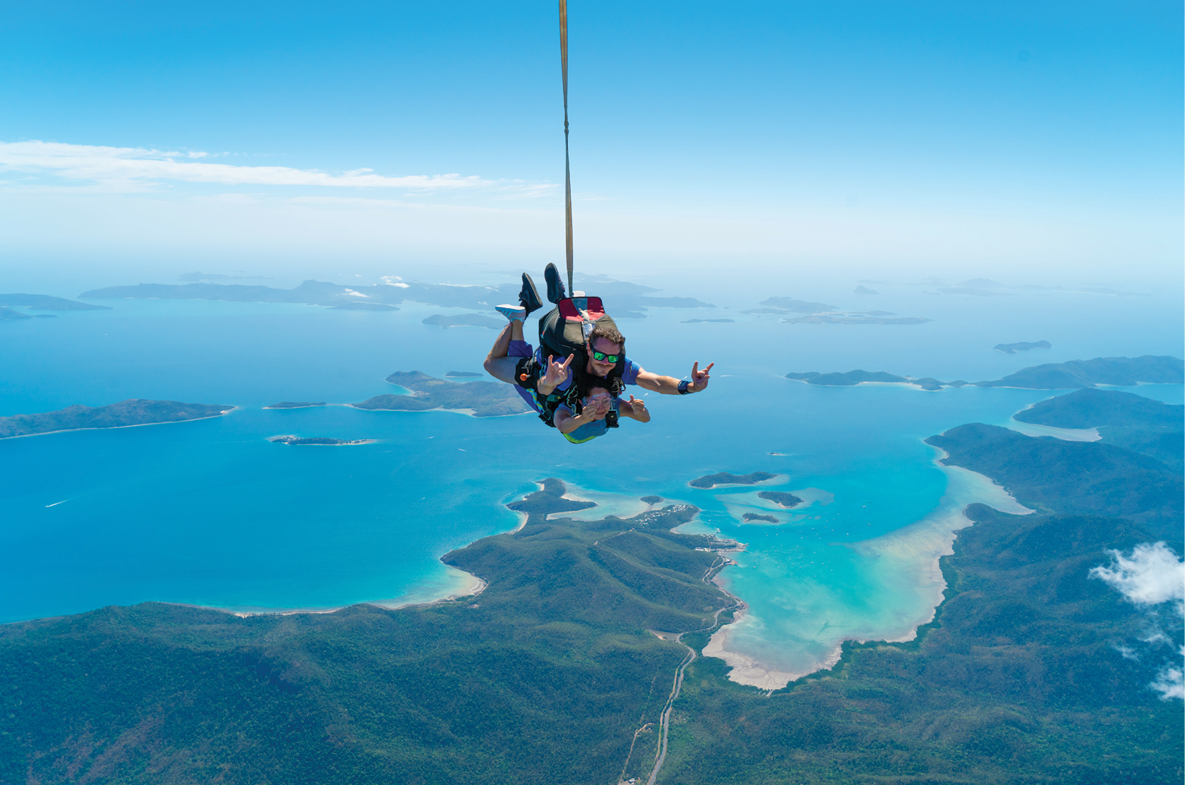 Airlie Beach: Tandem Skydive over the Whitsundays – Airlie Beach, Australia