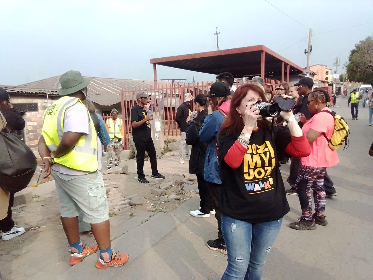 Alexandra Township Tour: Walking or Walk & Drive Experience – Johannesburg, South Africa