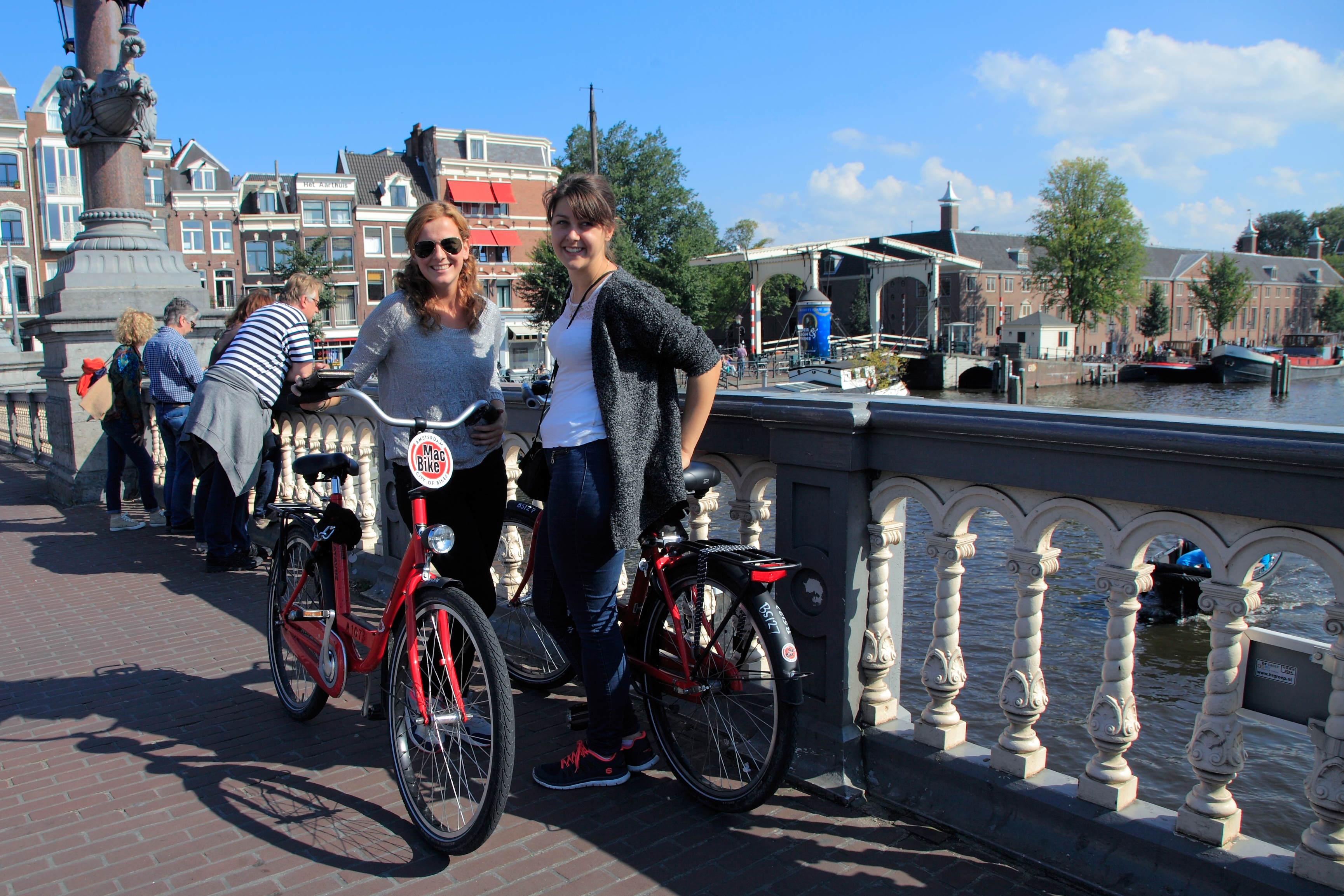 Amsterdam: 1/3-Hour or Full-Day Bike Rental with Lock – Amsterdam, Netherlands