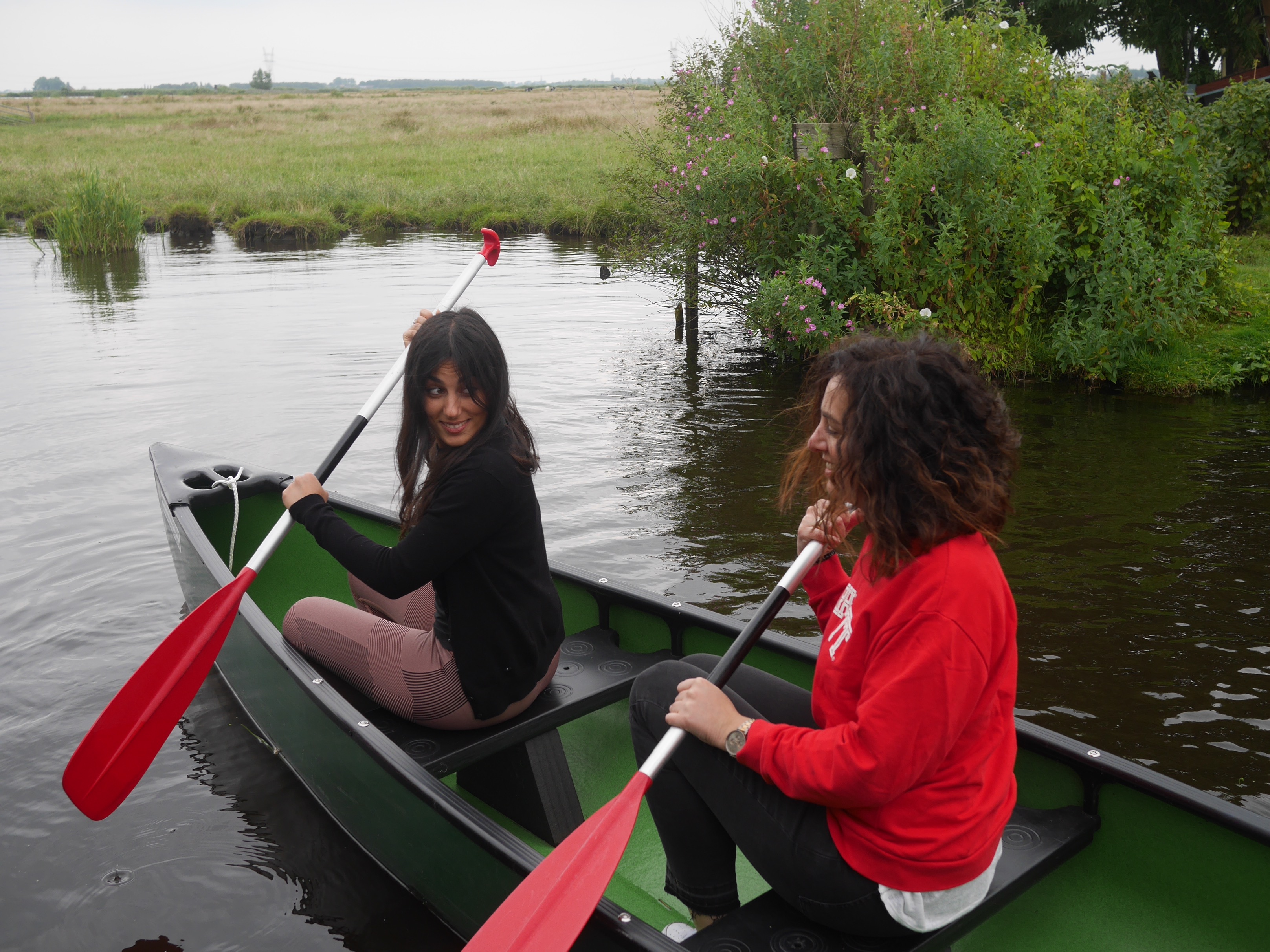 Amsterdam: 2-Hour Guided Canoe Trip – Amsterdam, Netherlands