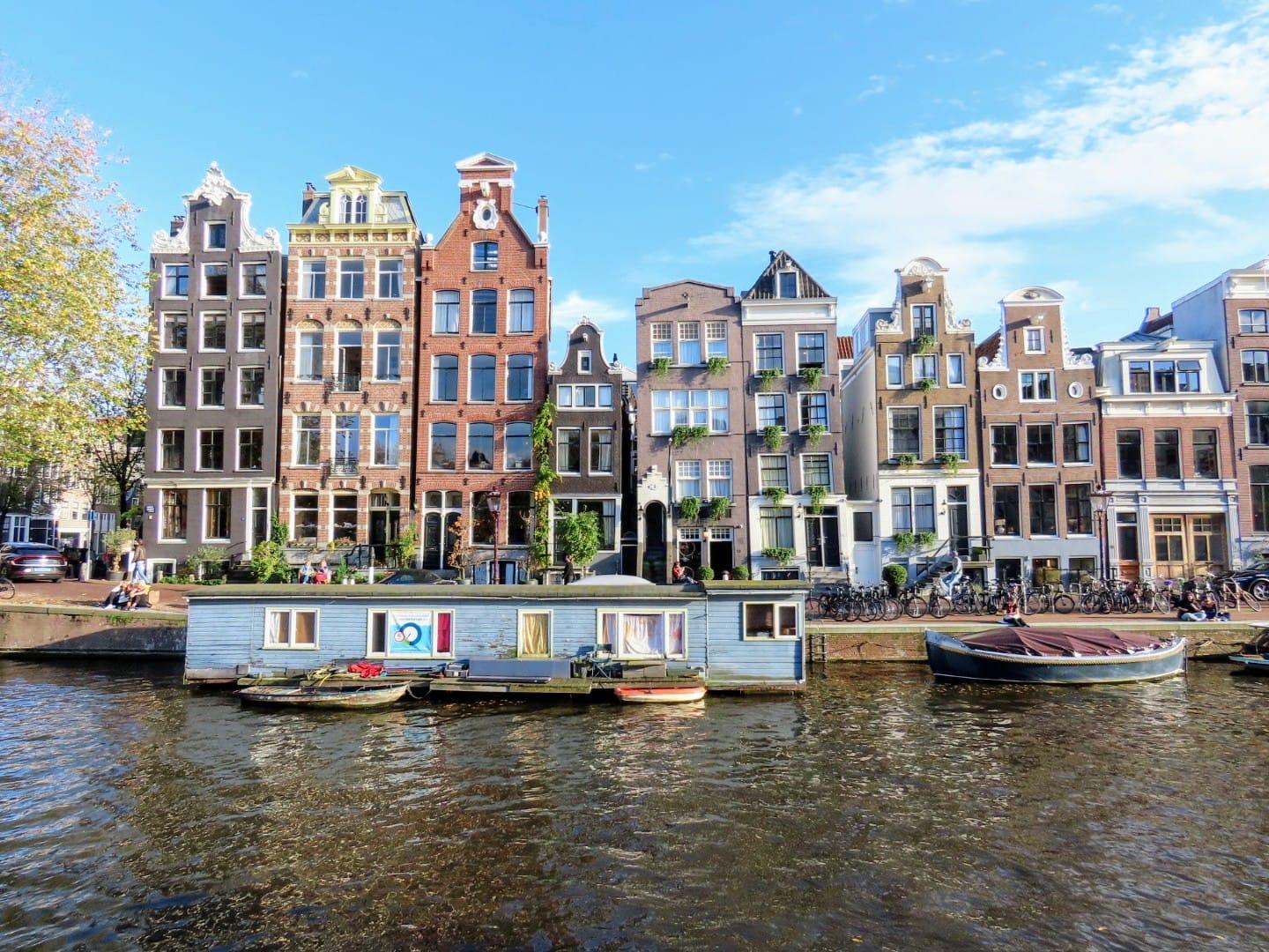 Amsterdam: 2-hour History & Culture tour with a Local – Amsterdam, Netherlands