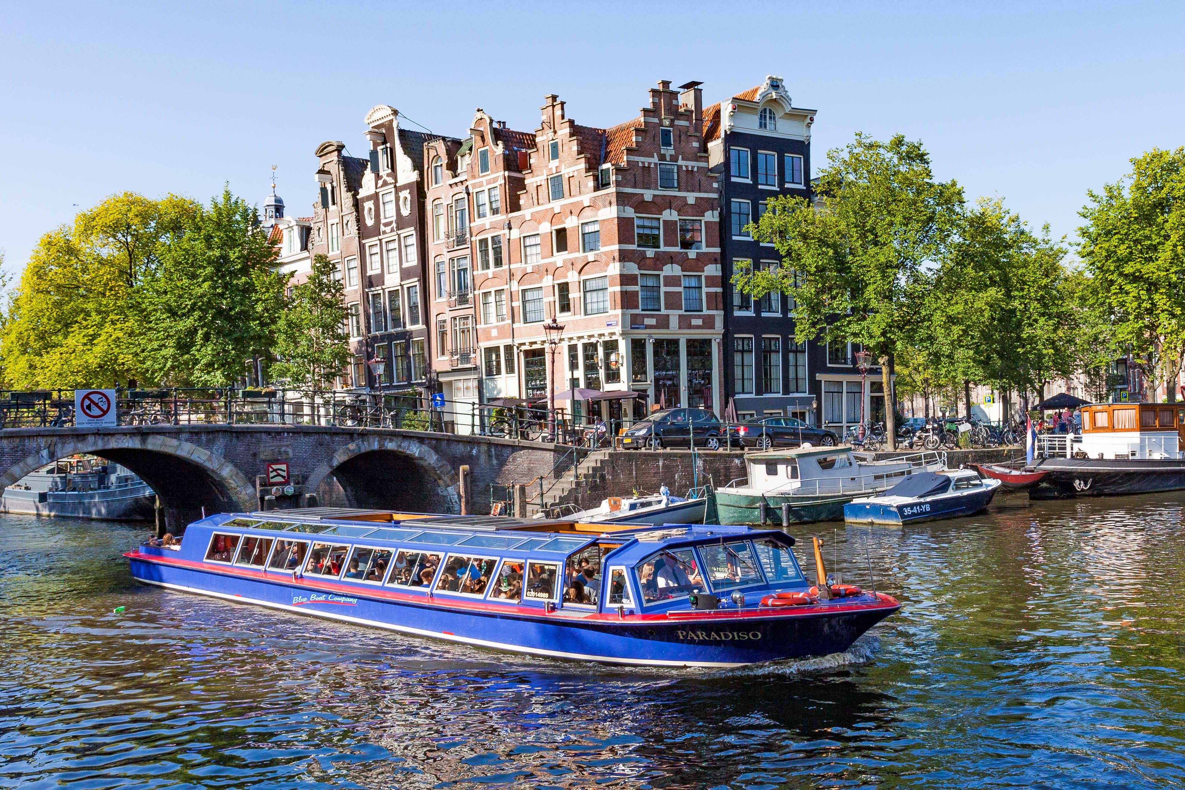 Amsterdam: Canal Cruise and Jewish Cultural Quarter Tickets – Amsterdam, Netherlands