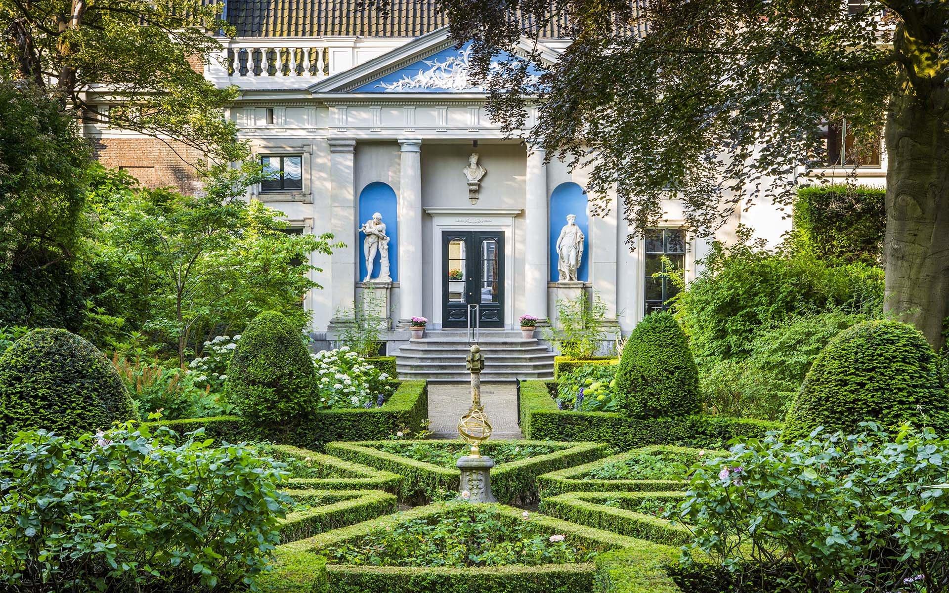 Amsterdam: Canal House Museum ‘Van Loon’ Entry Ticket – Amsterdam, Netherlands