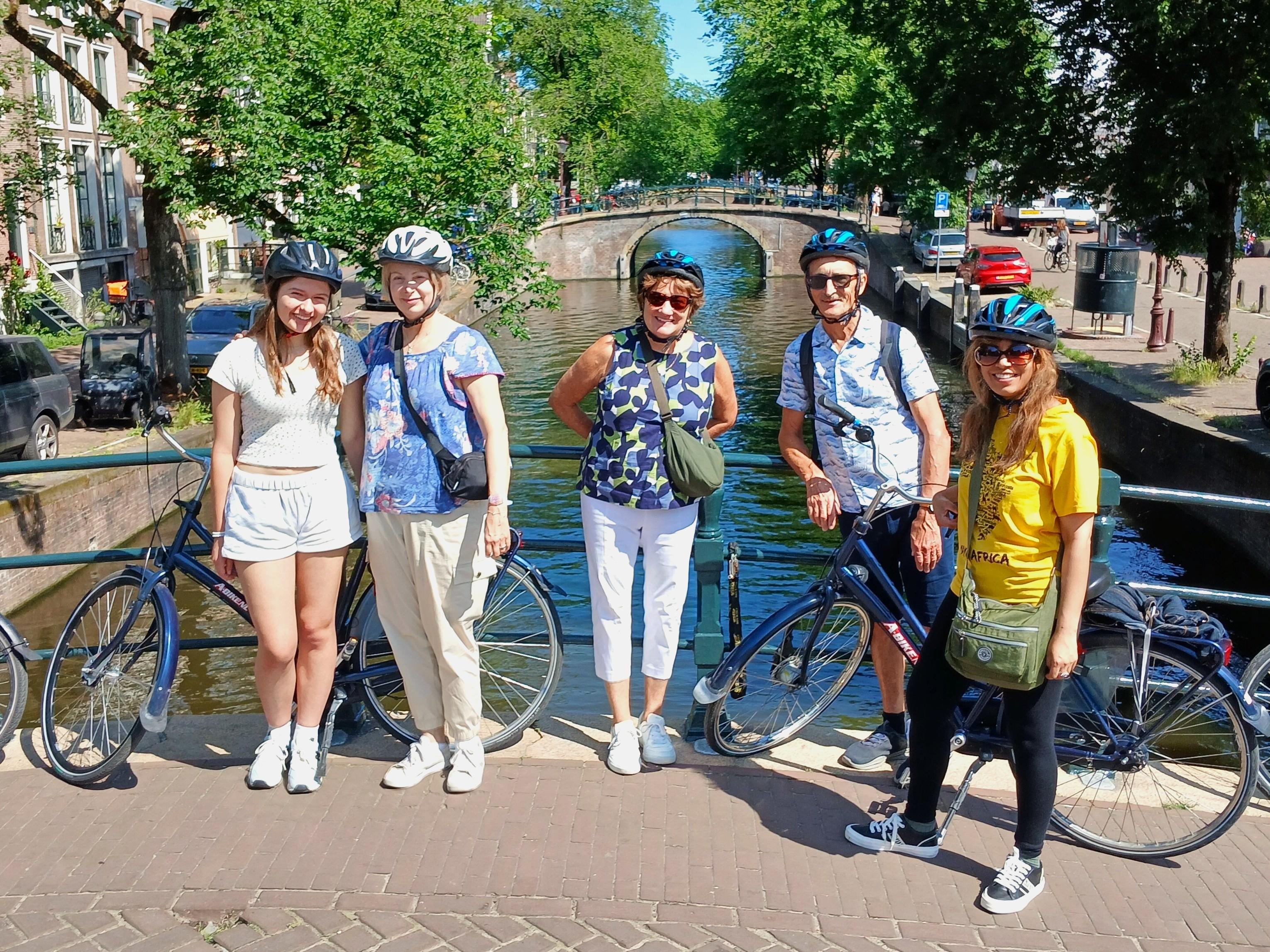 Amsterdam Essentials Bike Tour, 1.5 hours – Amsterdam, Netherlands