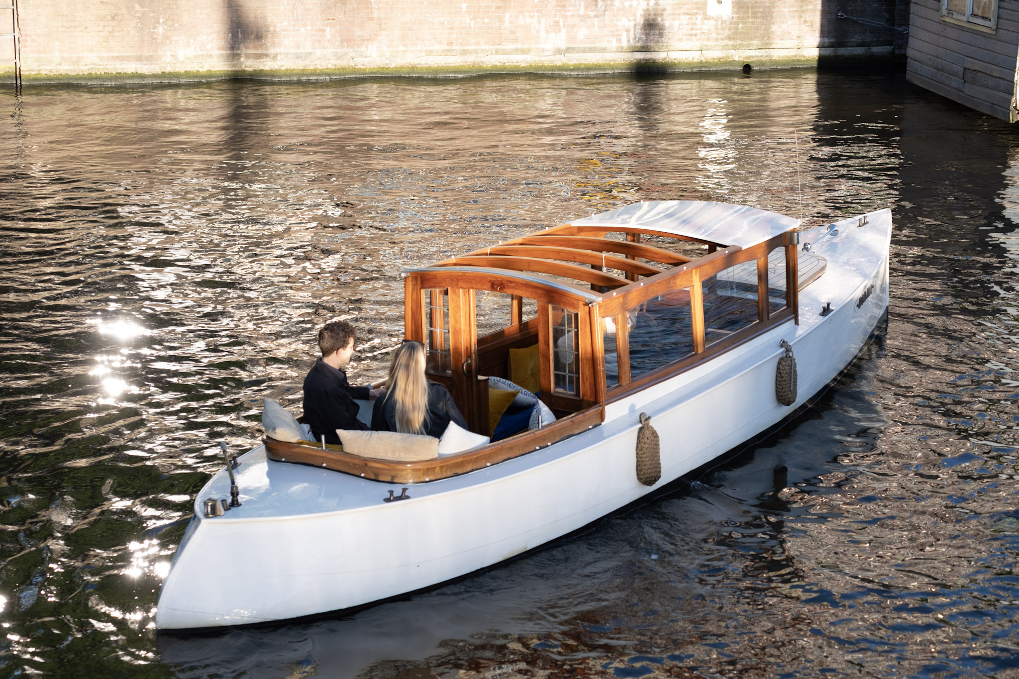 Amsterdam: Hidden Gems Canal Cruise – Amsterdam, Netherlands