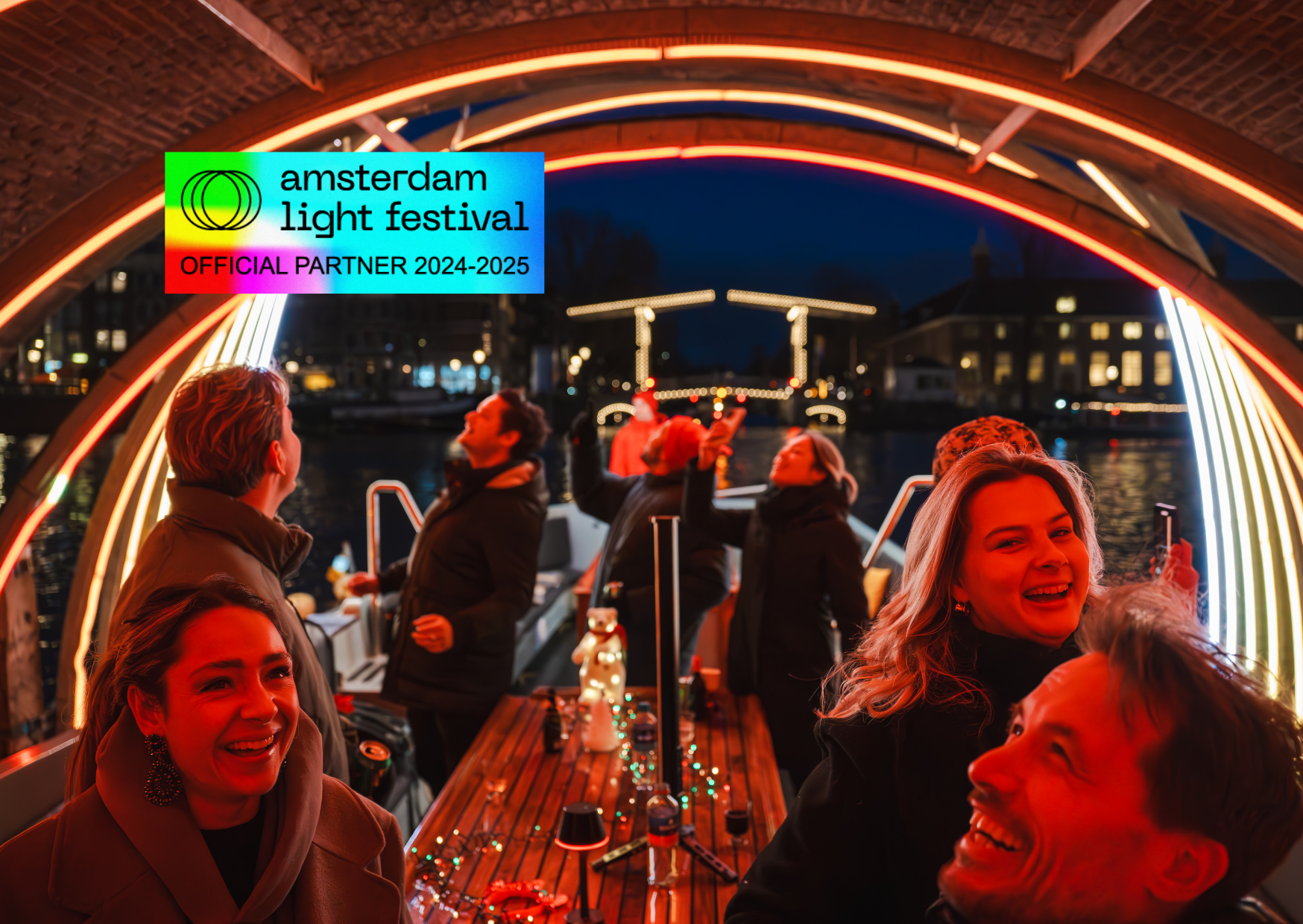 Amsterdam: Light Festival Open Boat with Hot Choco – Amsterdam, Netherlands