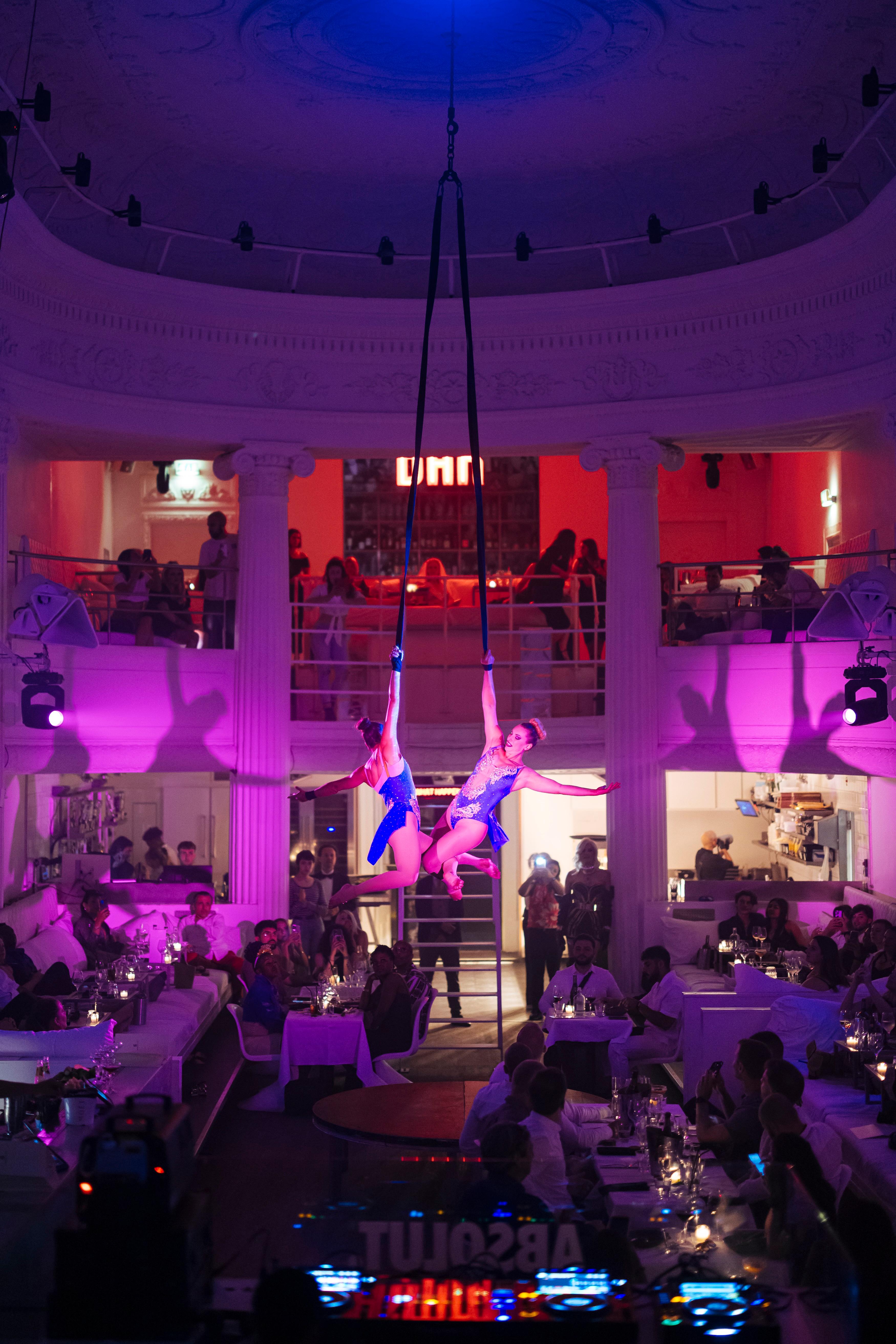 Amsterdam: Midnight Masquerade Dinner Show – Amsterdam, Netherlands