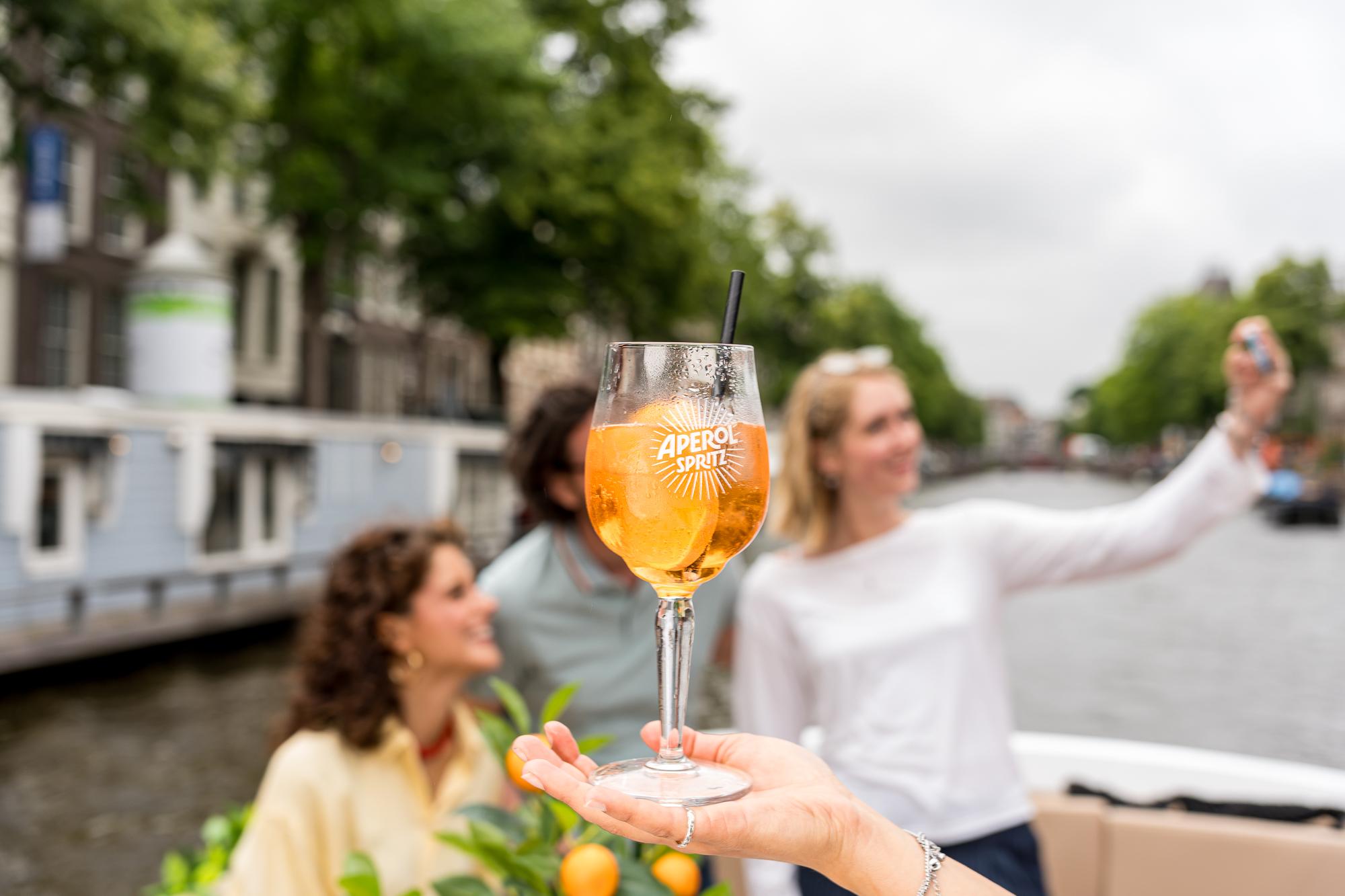 Amsterdam: New & Original Aperol & Limoncello Spritz Cruise – Amsterdam, Netherlands