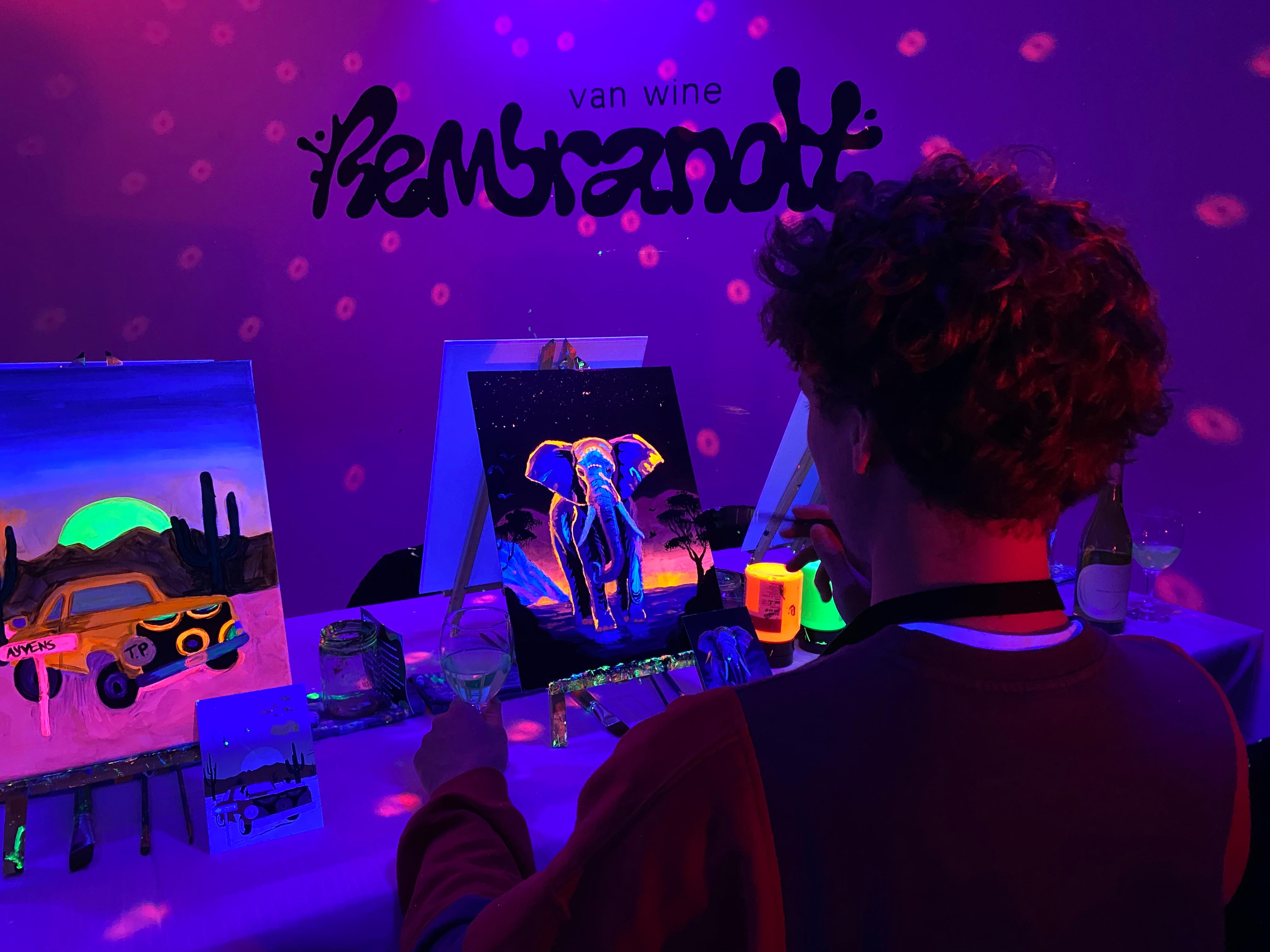 Amsterdam: Paint and Sip in the Dark at Rembrandt van Wine – Amsterdam, Netherlands