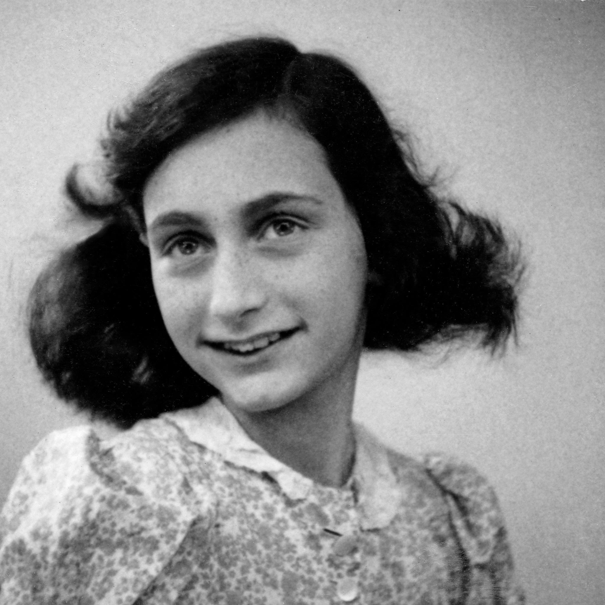 Amsterdam: Private Anne Frank and Jewish History Tour – Amsterdam, Netherlands