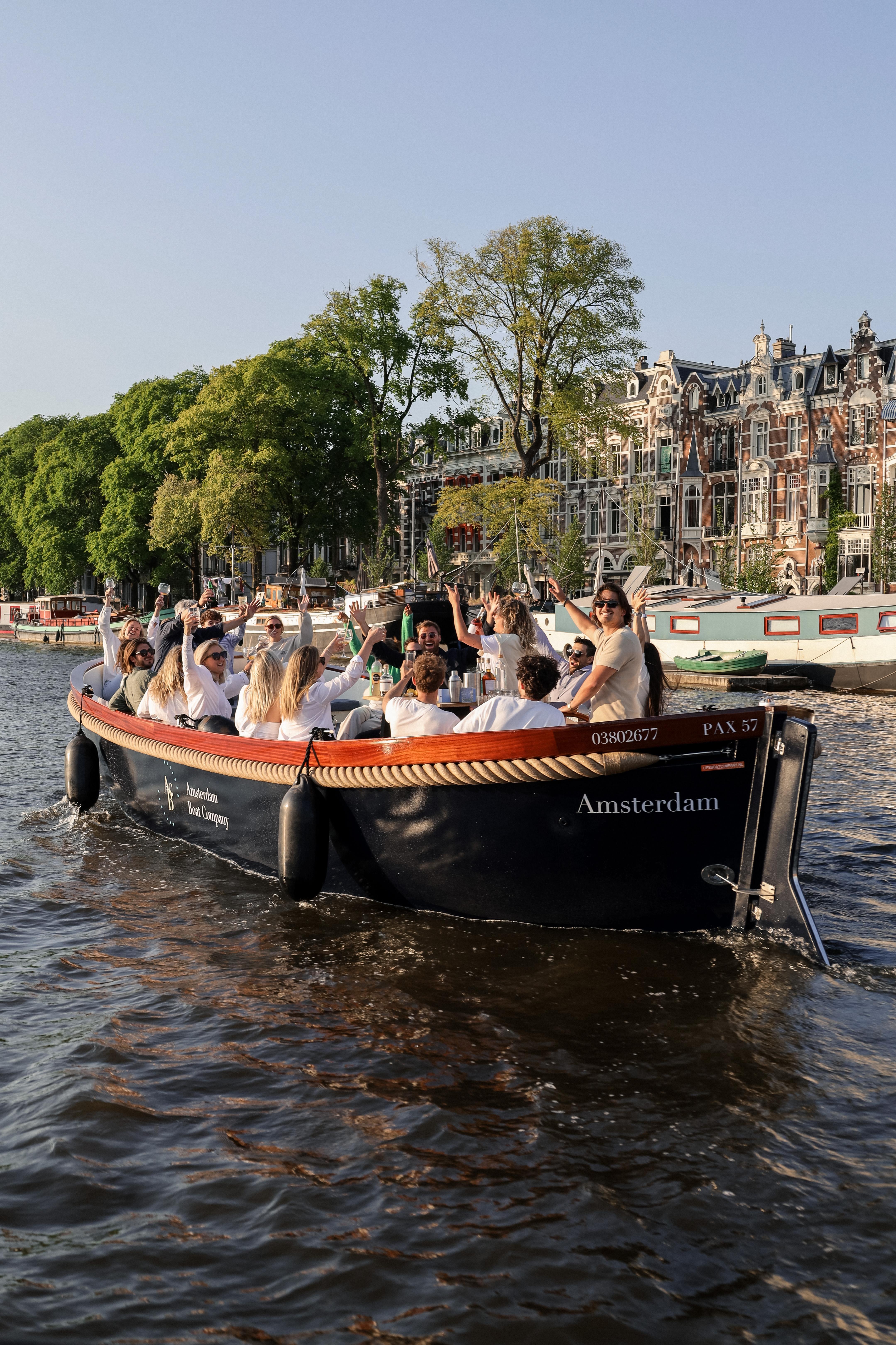 Amsterdam: Private City Canal Cruise – Amsterdam, Netherlands