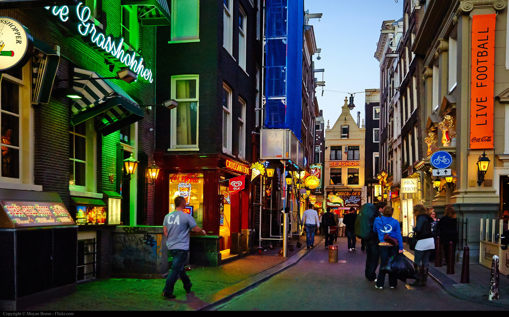 Amsterdam: Private Red Light District and Food Tour – Amsterdam, Netherlands