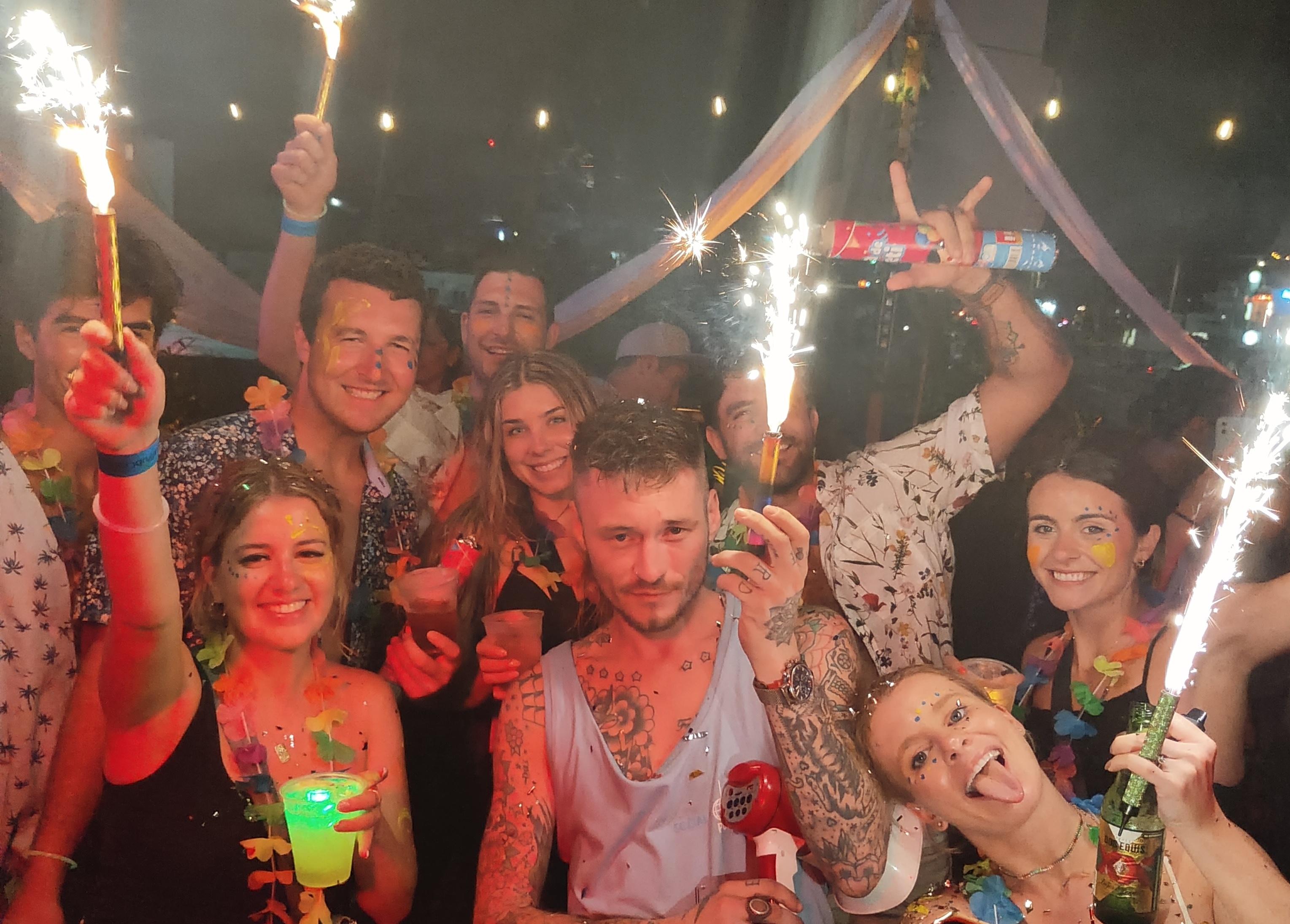 Amsterdam: Social Pubcrawl, Games and get to know eachother – Amsterdam, Netherlands